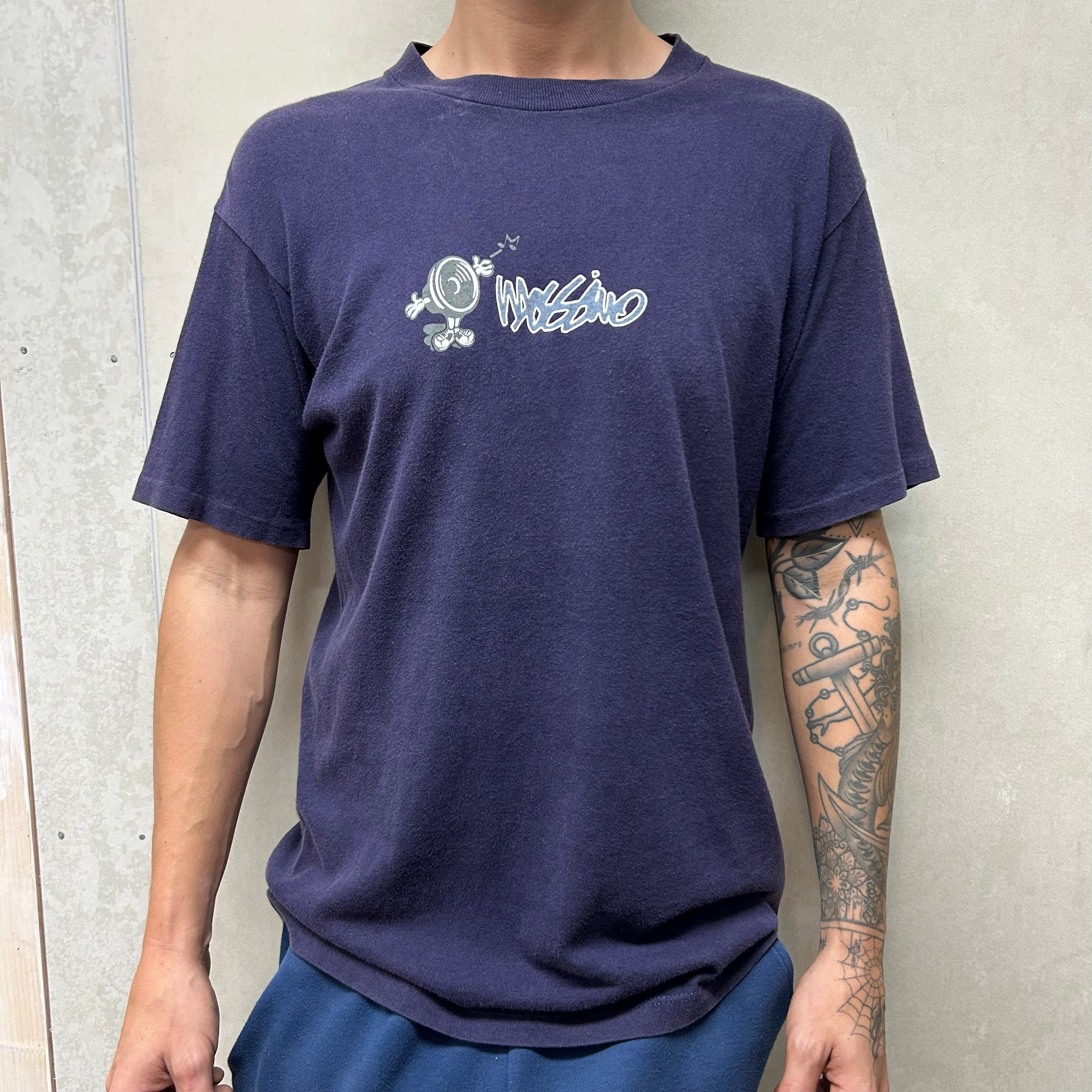 MOSSIMO TEE -