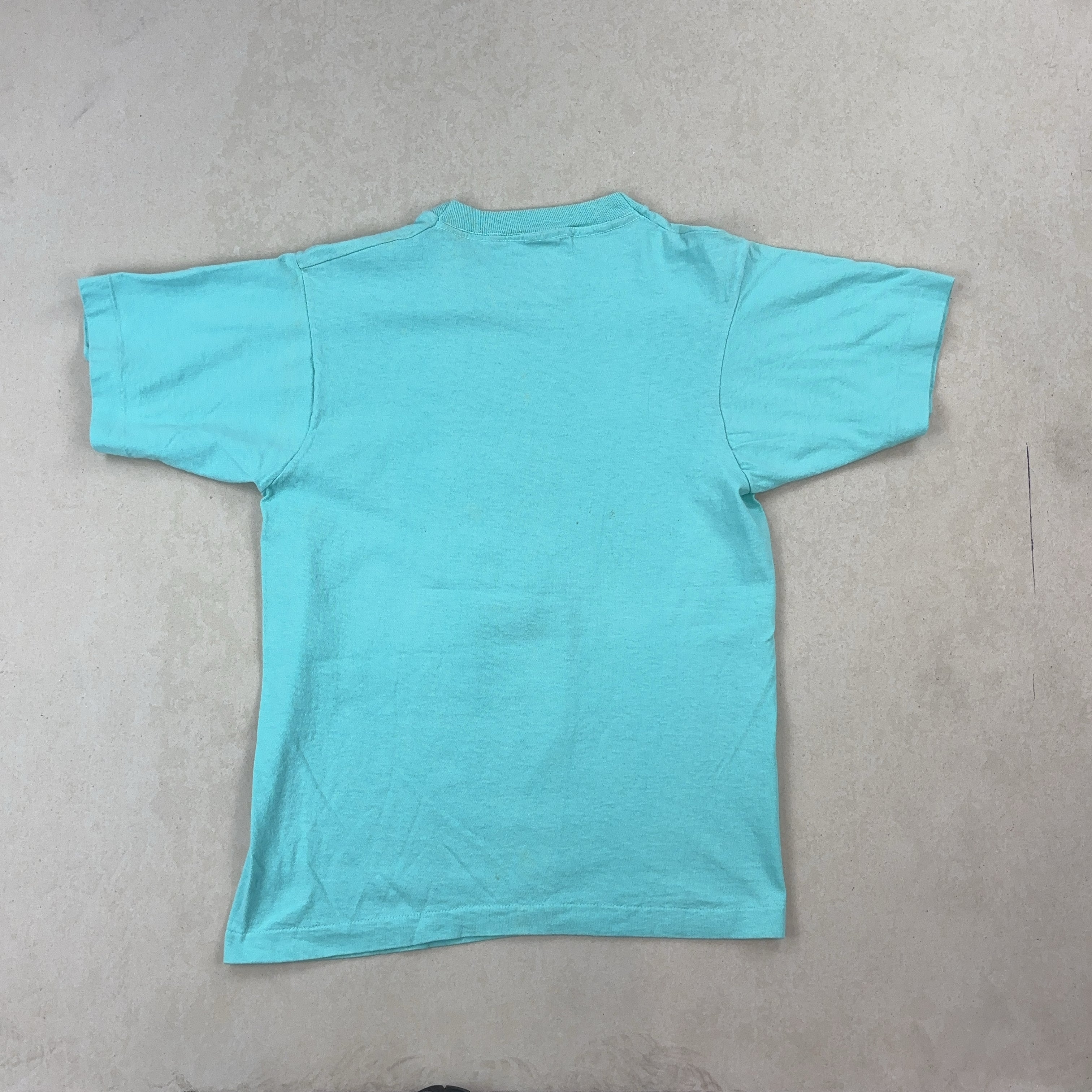 FLORAL GRAPHIC TEE - SMALL