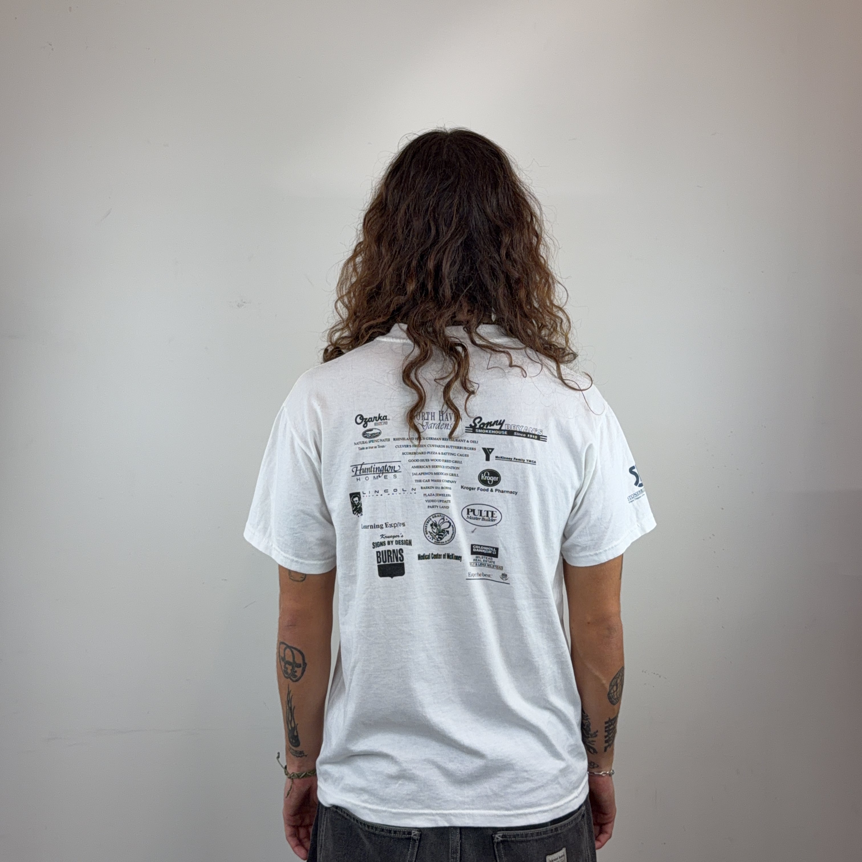 STONE BRIDGE ROAD RACE 5K TEE - MEDIUM