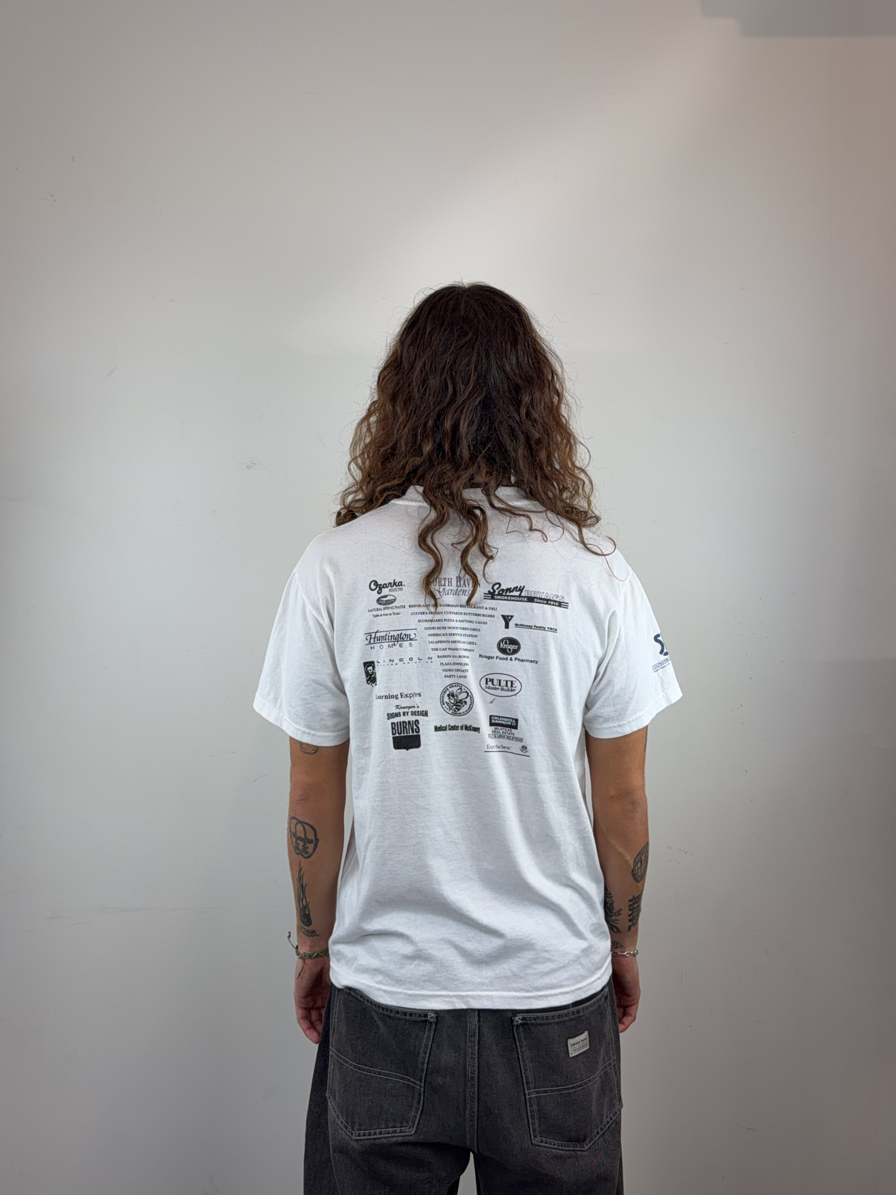 STONE BRIDGE ROAD RACE 5K TEE - MEDIUM