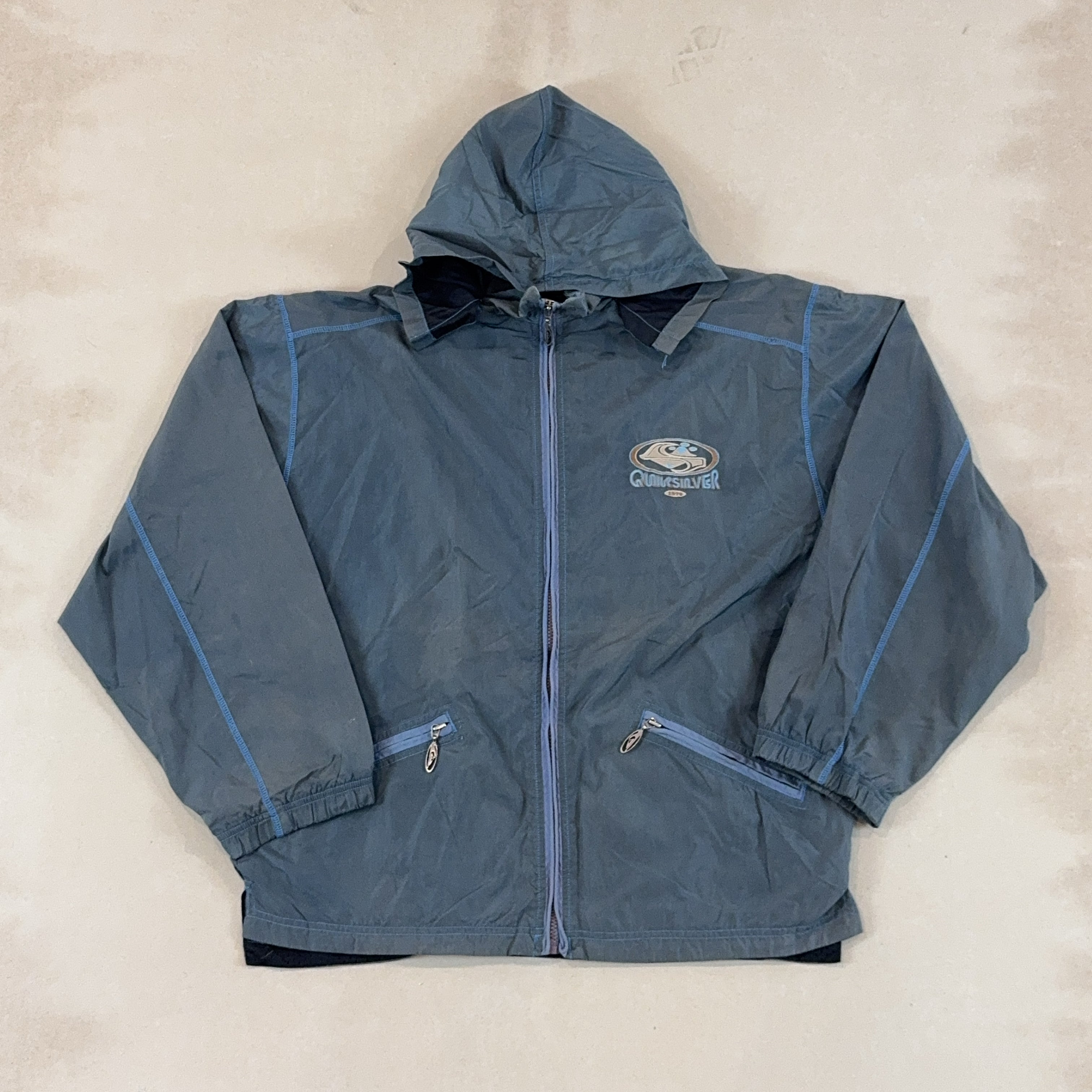 QUIKSILVER GREY JACKET - LARGE