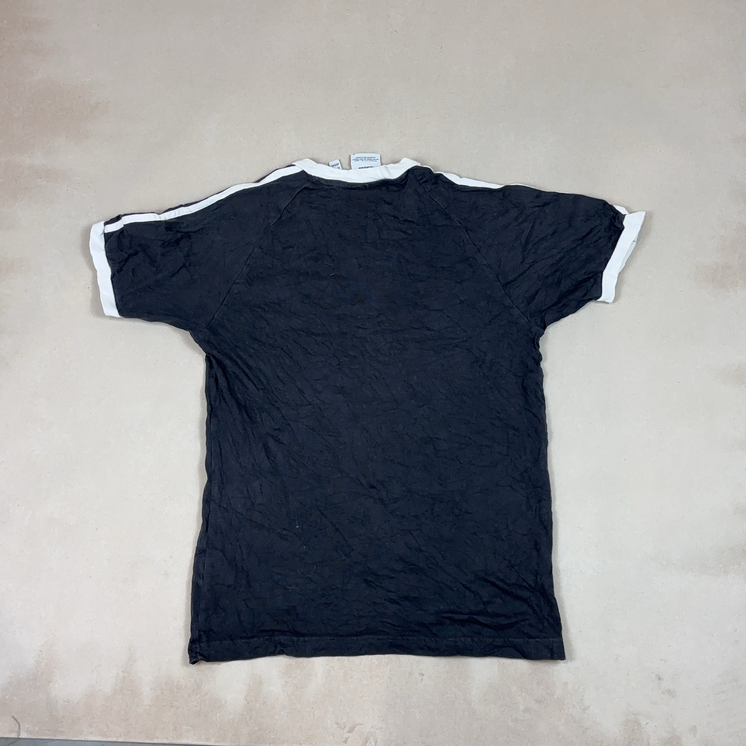 ADIDAS TEE - SMALL