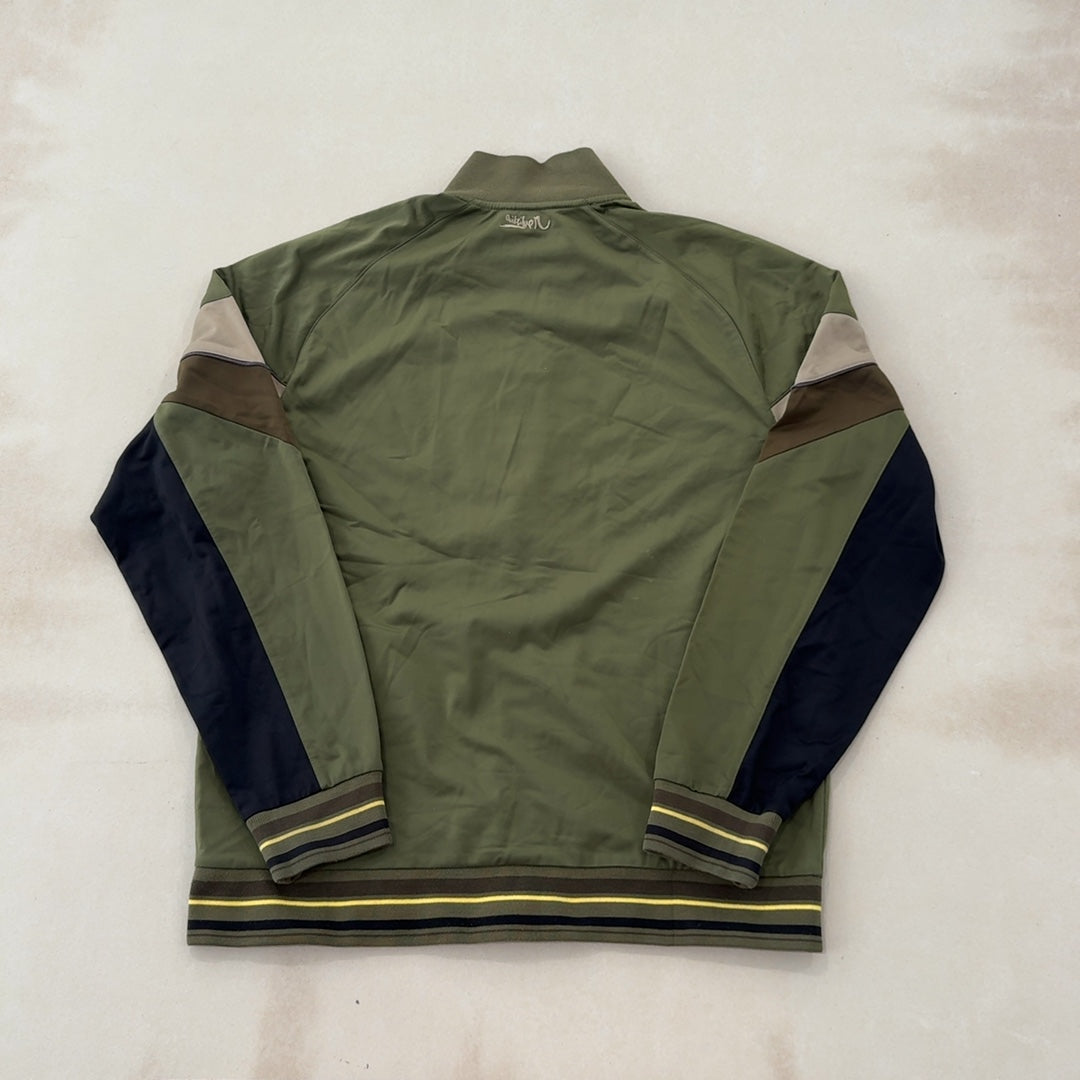 QUIKSILVER JACKET - LARGE