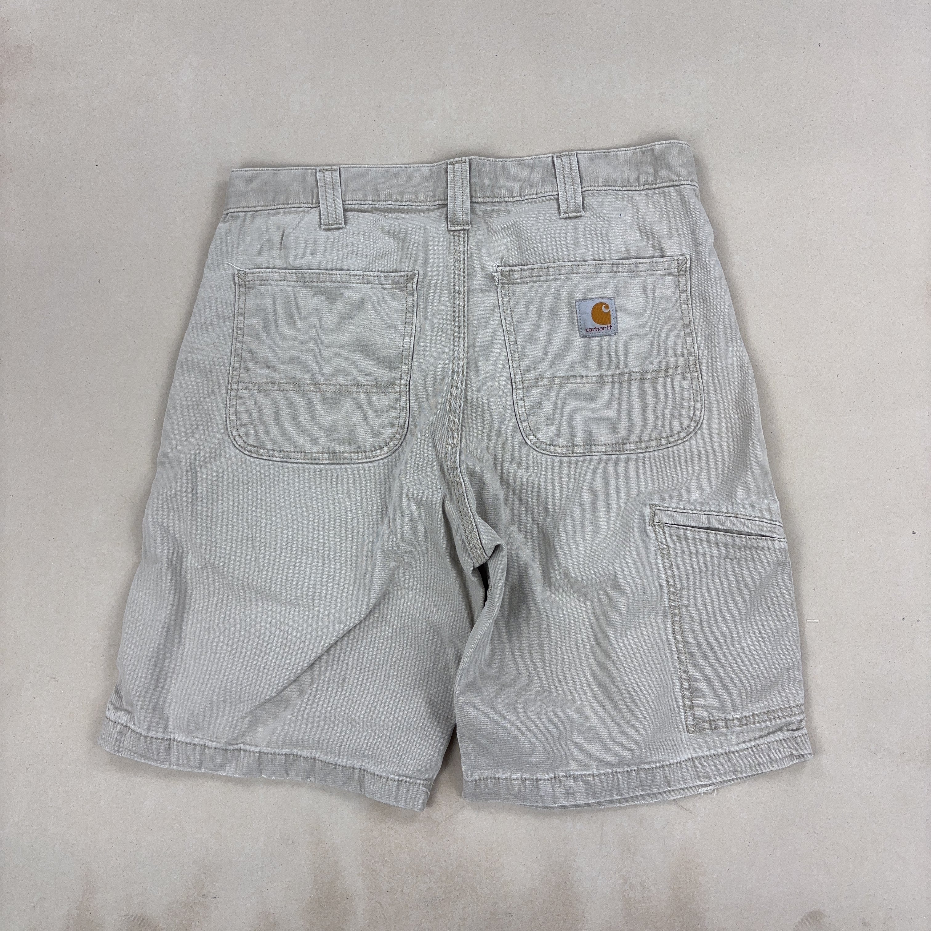 CARHARTT SHORTS - MEDIUM