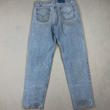 LEVI'S JEANS - MEDIUM