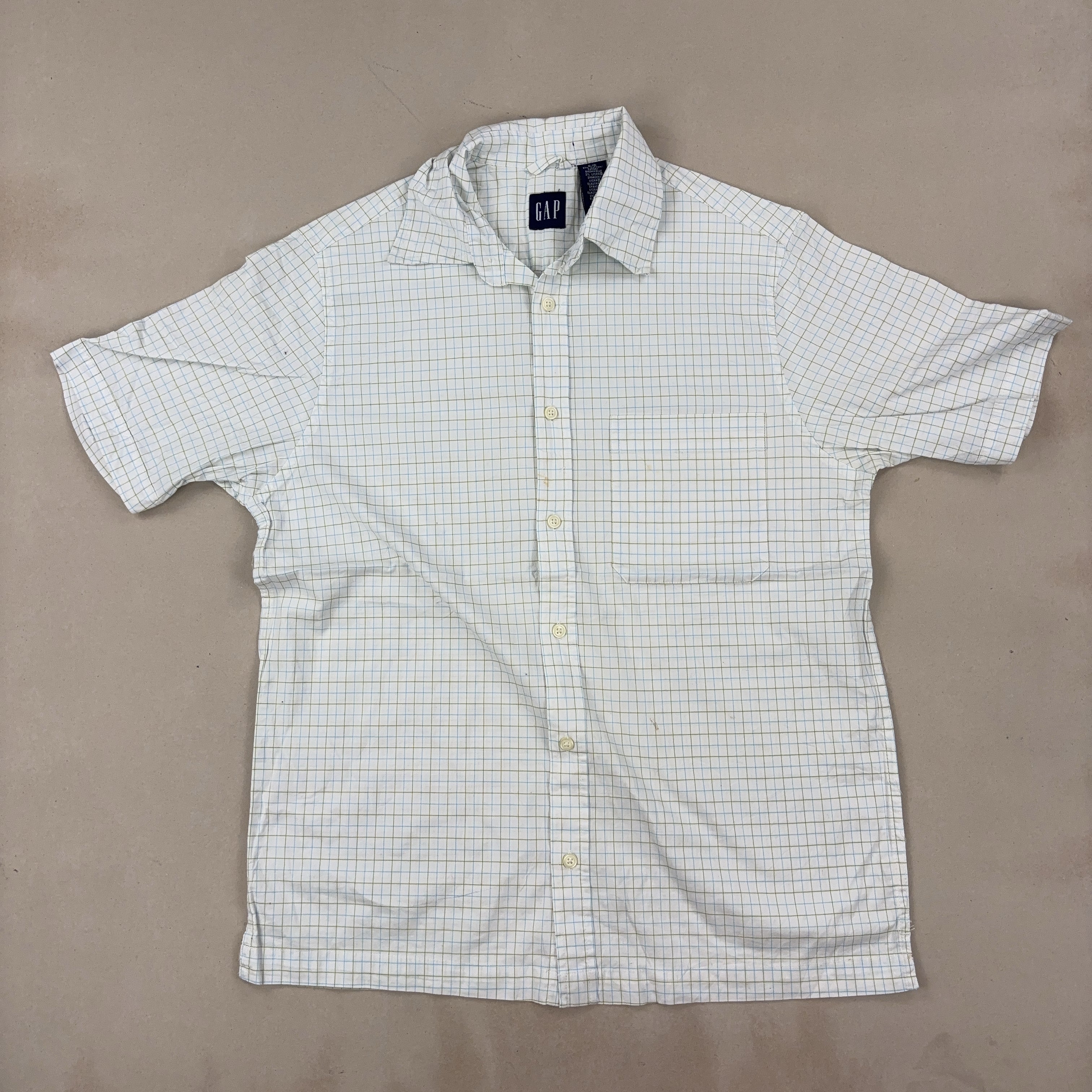 GAP SHIRT - SMALL