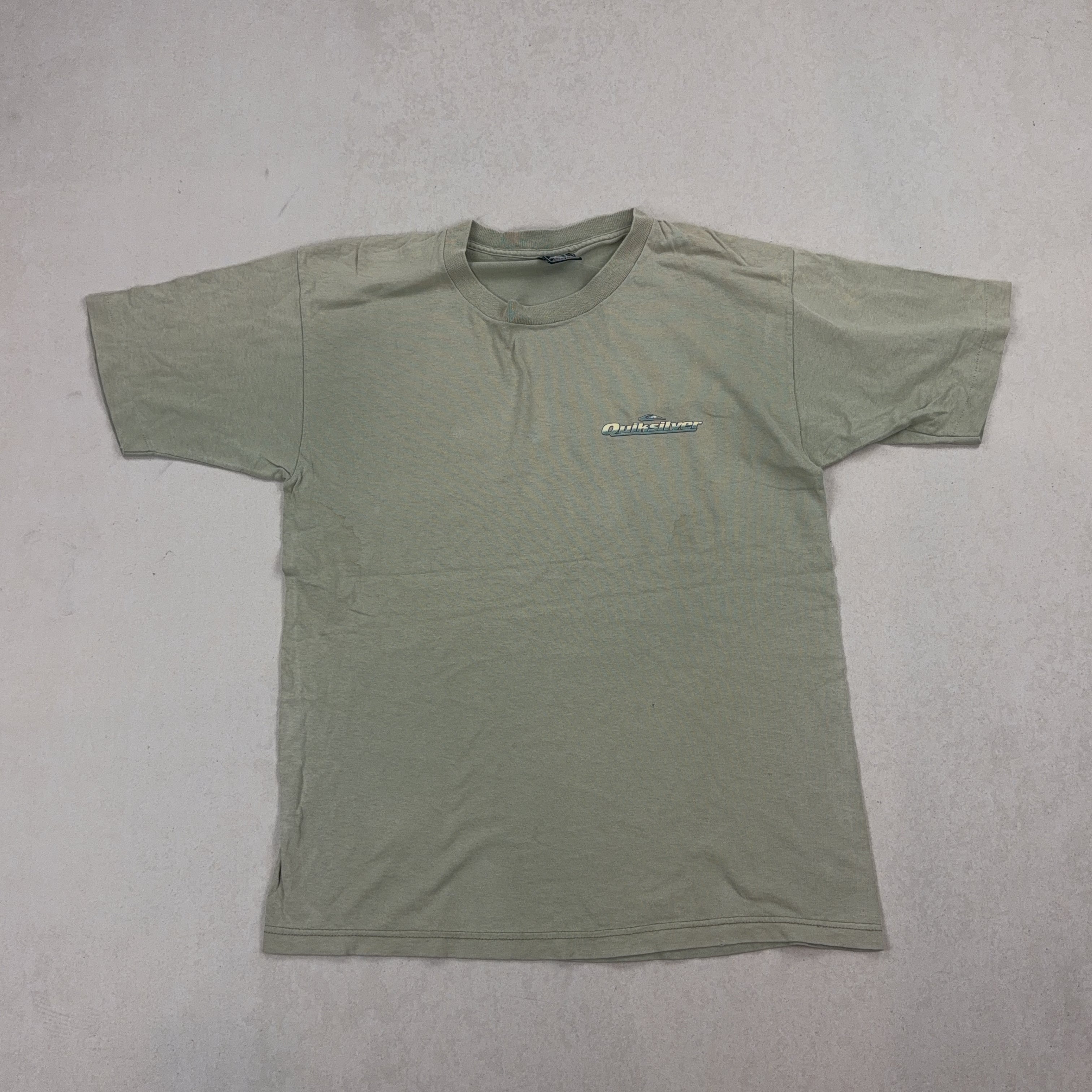 QUIKSILVER TEE - MEDIUM