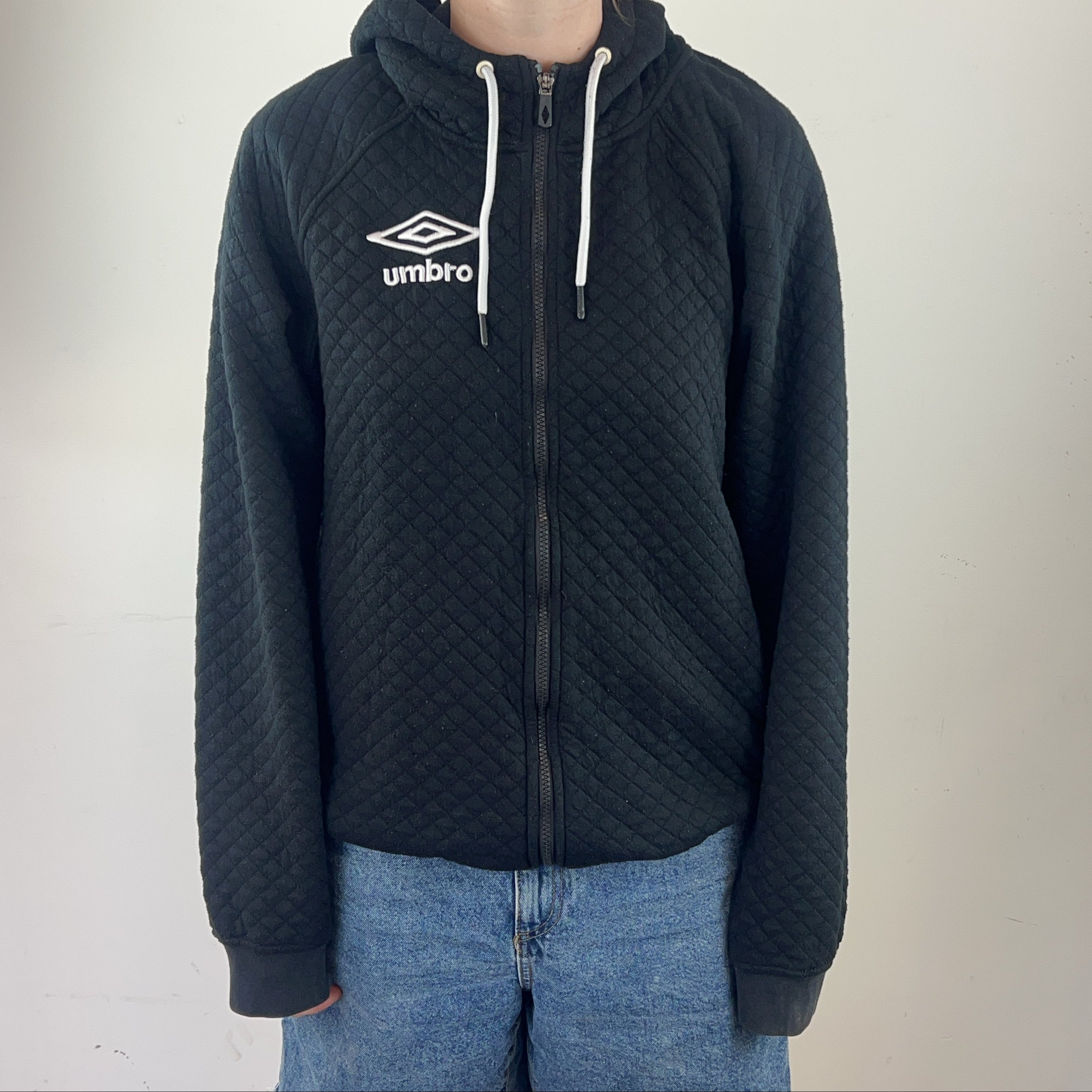 UMBRO HOODIE - LARGE