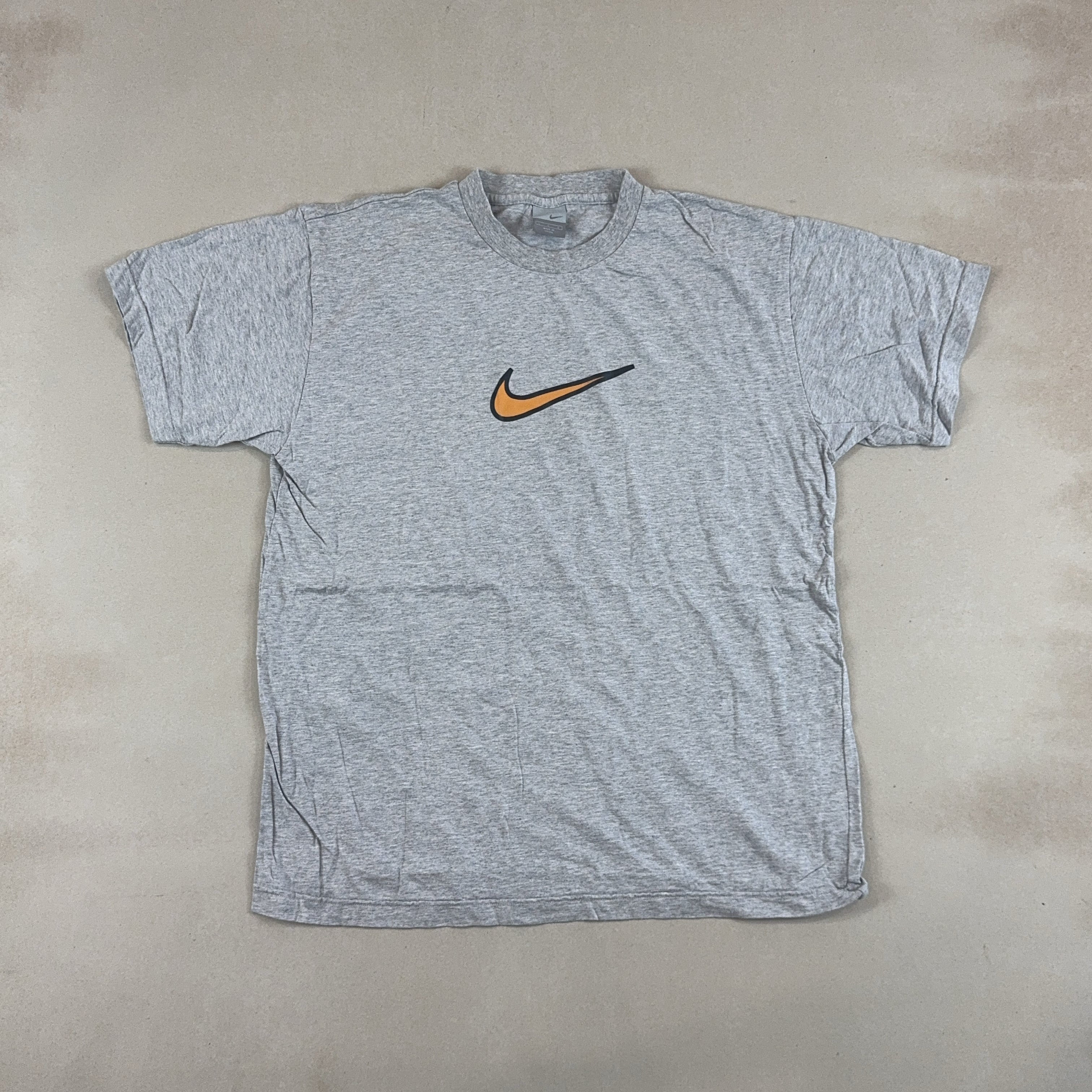 NIKE TEE - LARGE