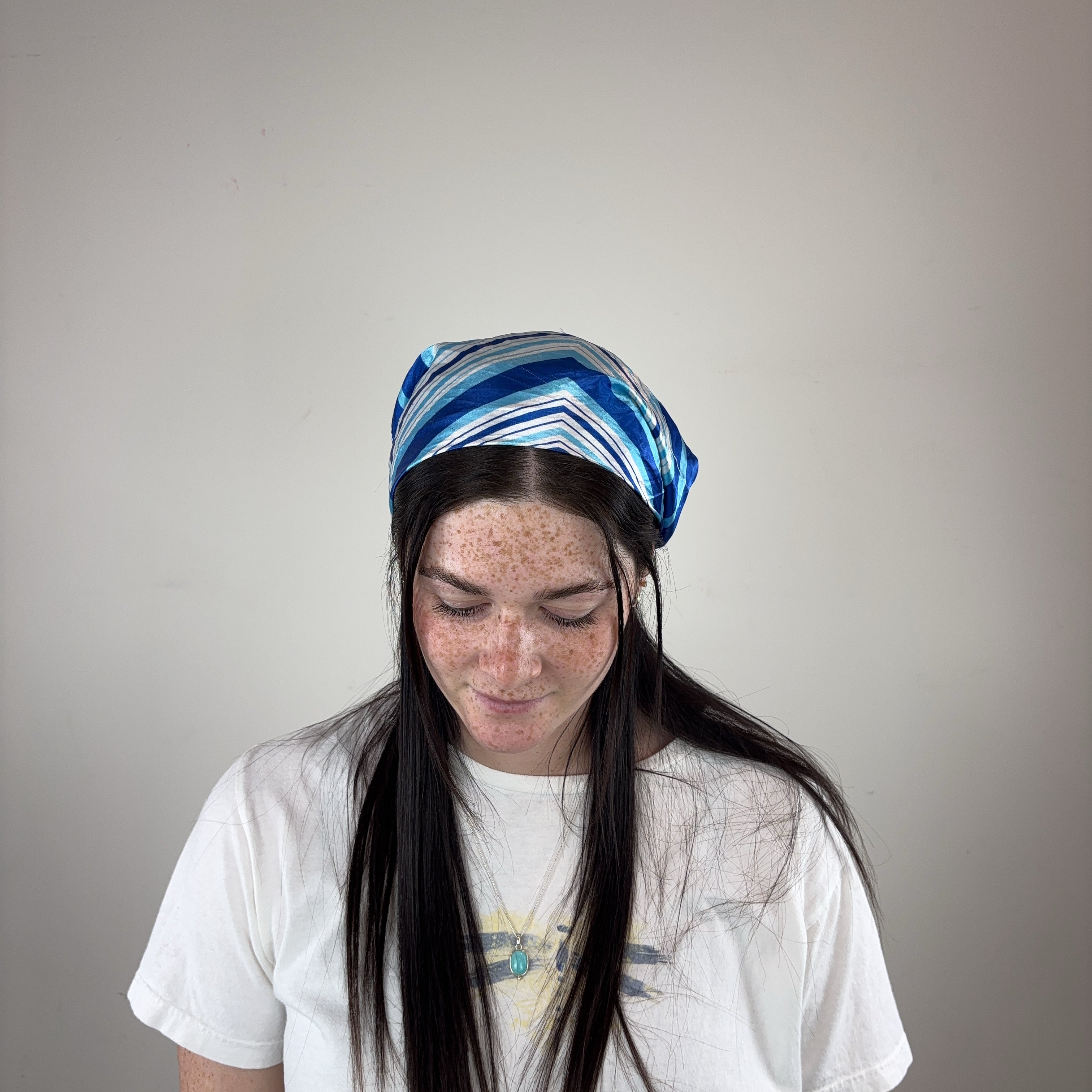 HEAD SCARF