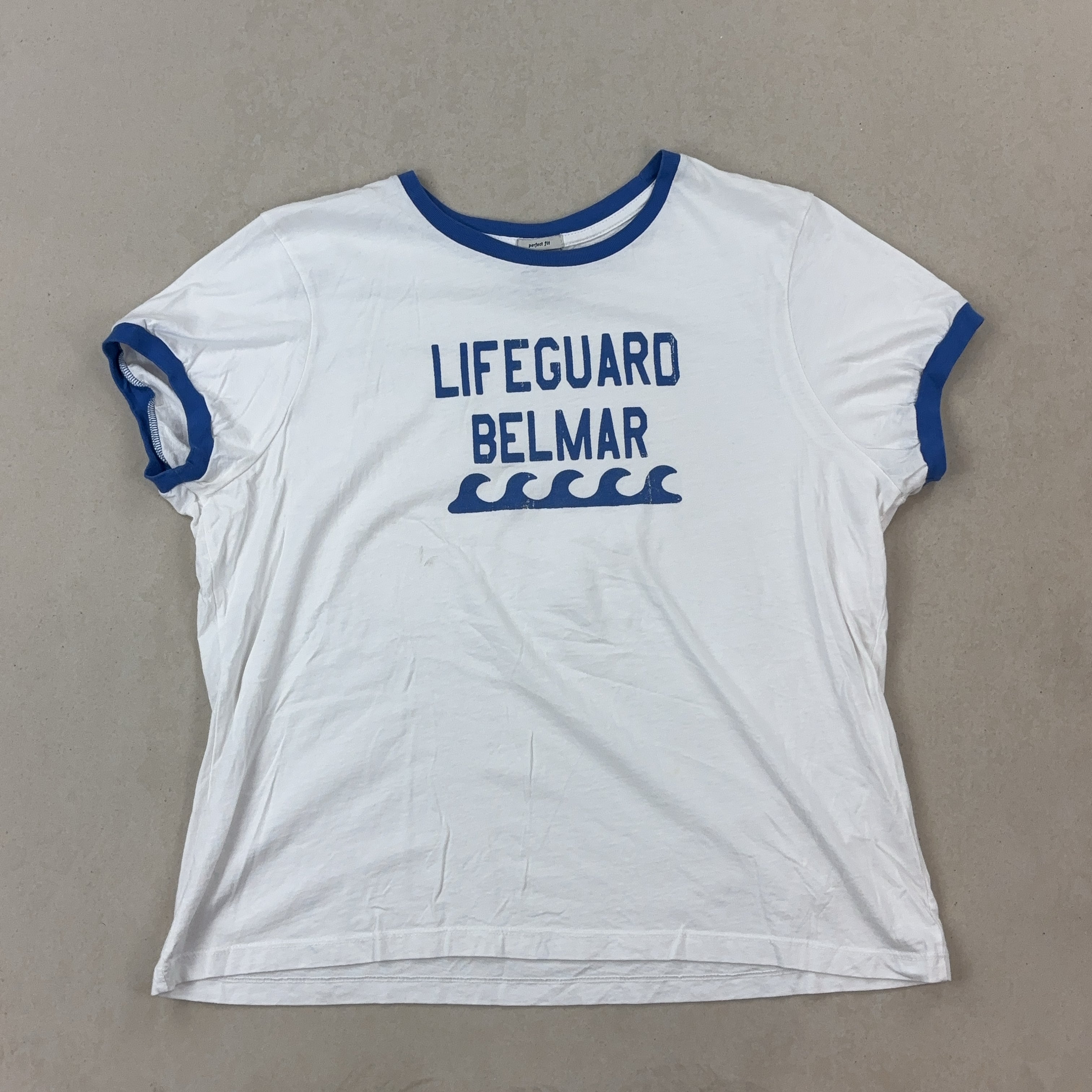 OLD NAVY TEE - MEDIUM