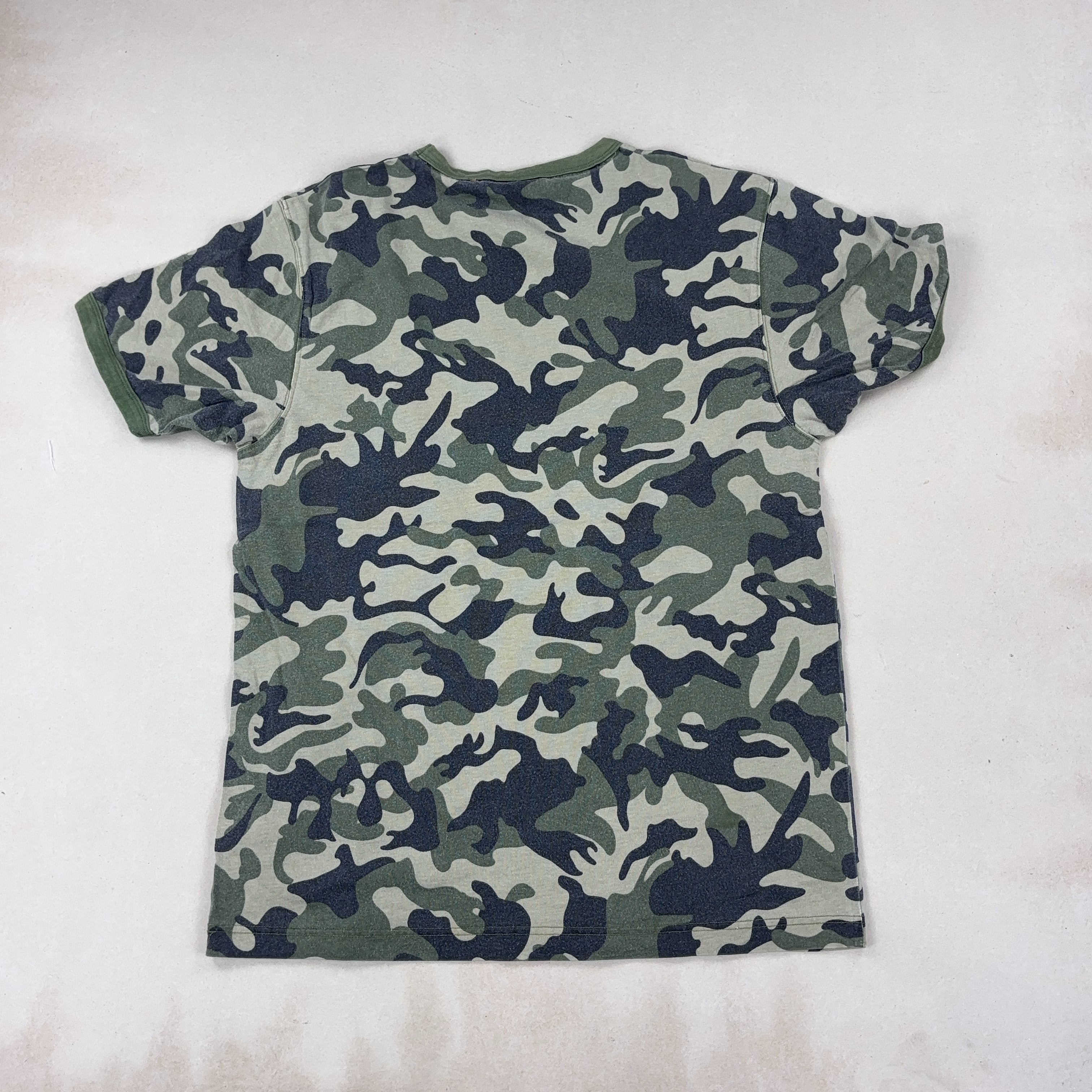 QUIKSILVER CAMO TEE - LARGE