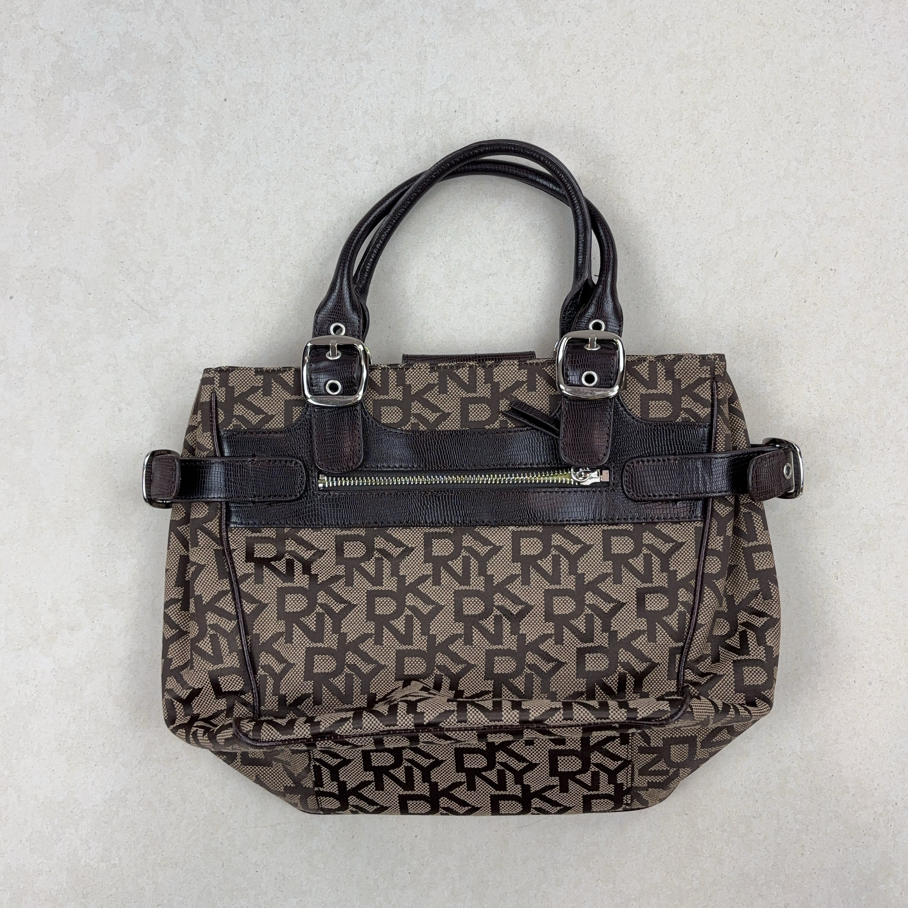 DKNY HANDBAG - MEDIUM