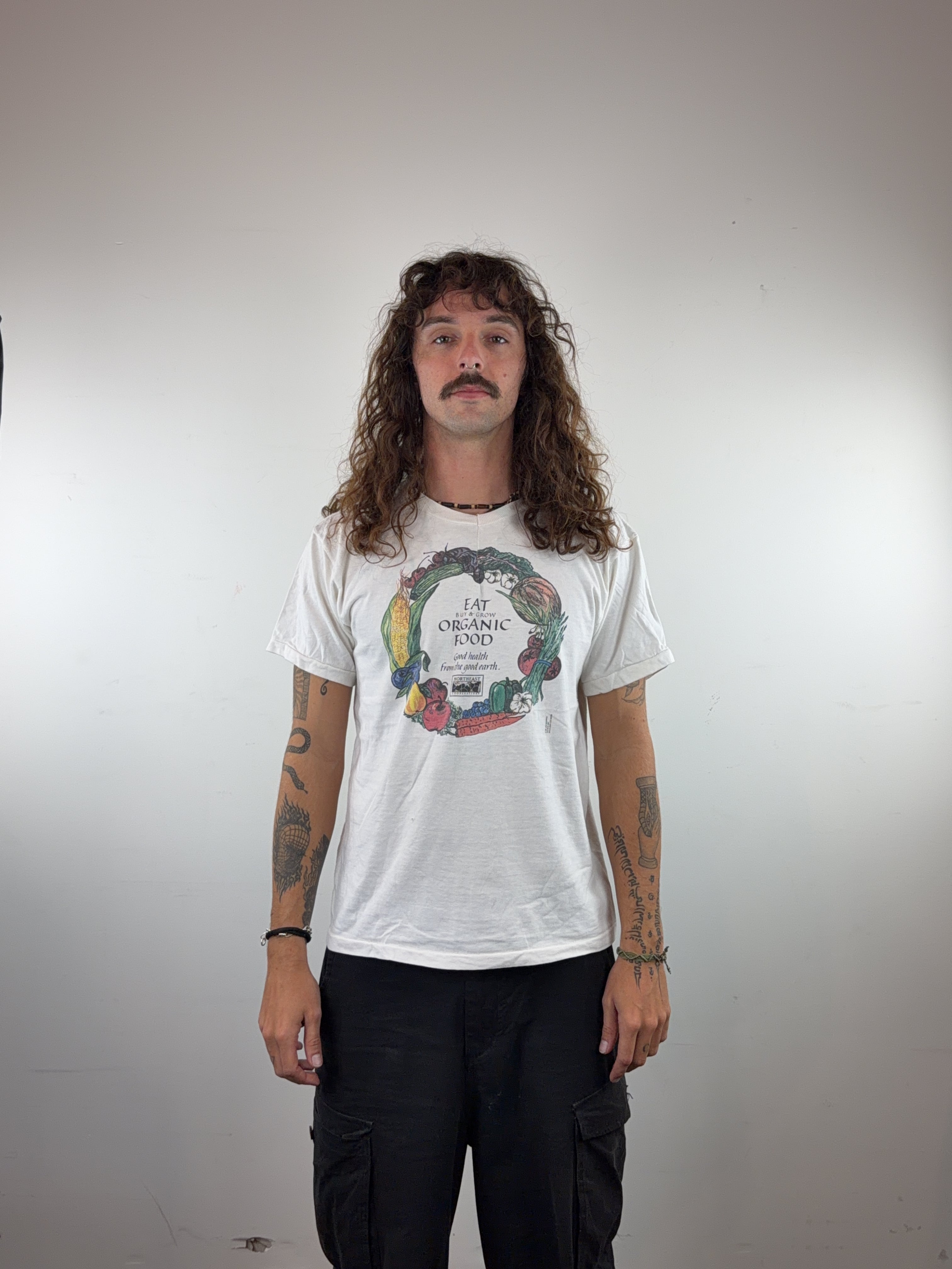 VINTAGE TEE - MEDIUM
