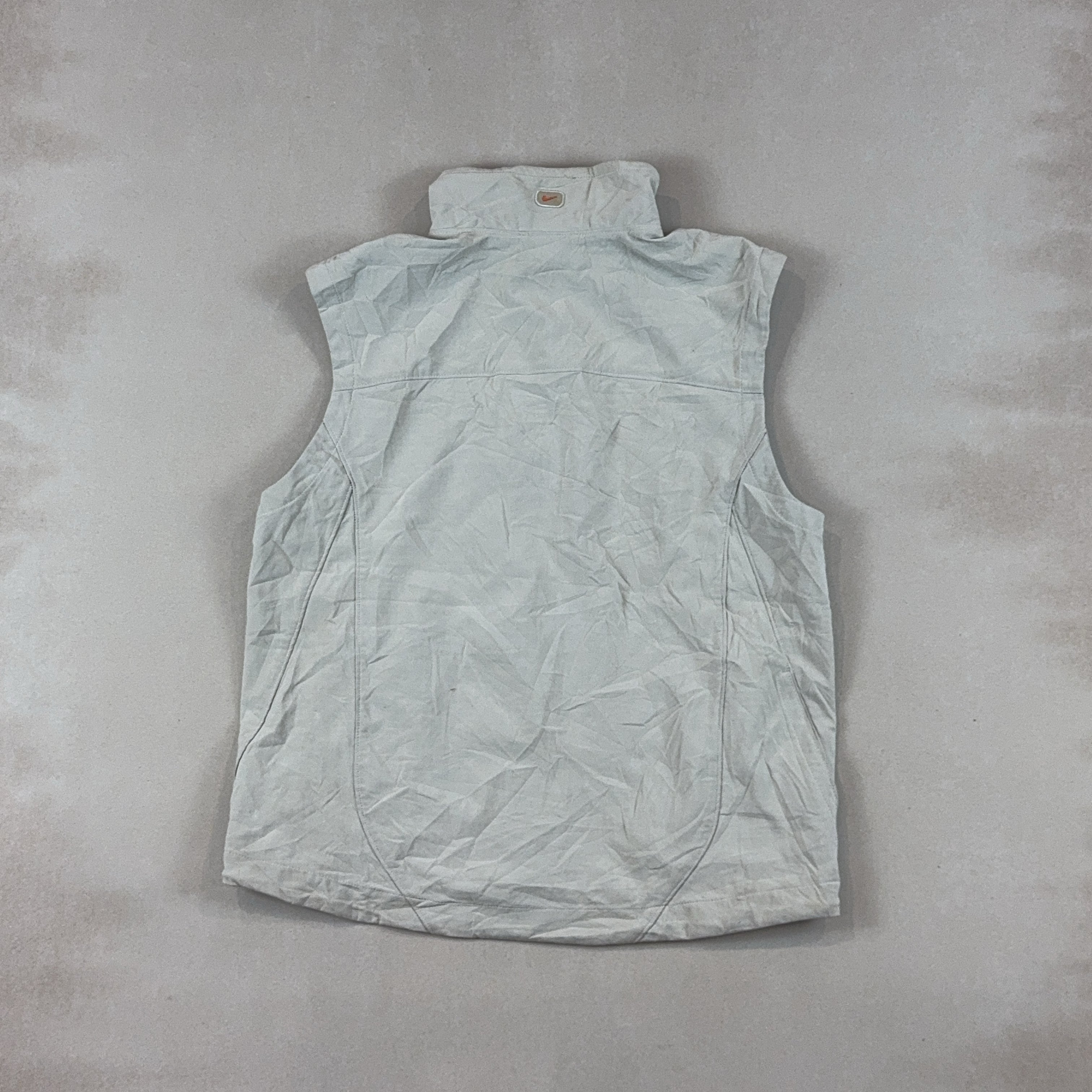 NIKE VEST - MEDIUM