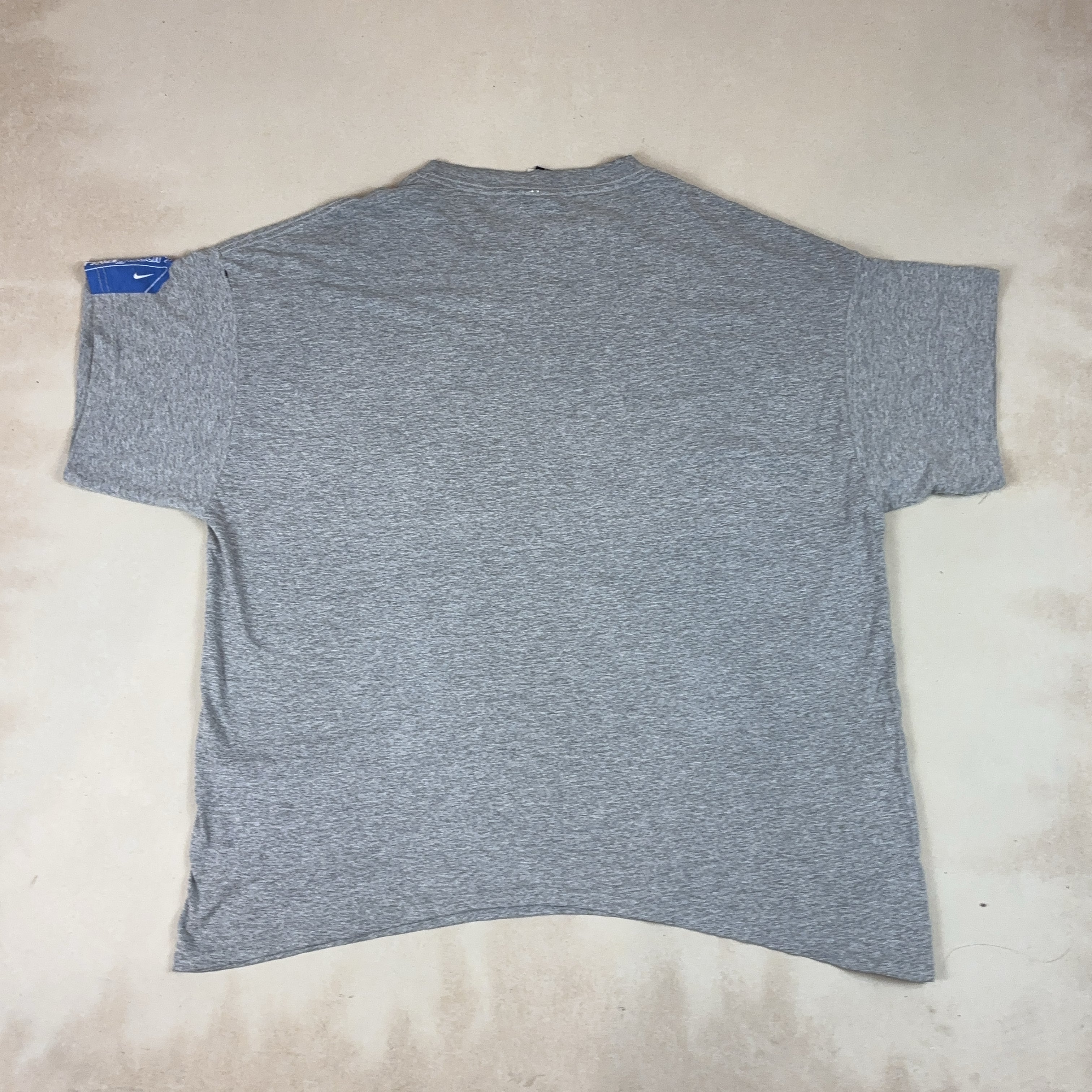 NIKE GREY TEE - X LARGE