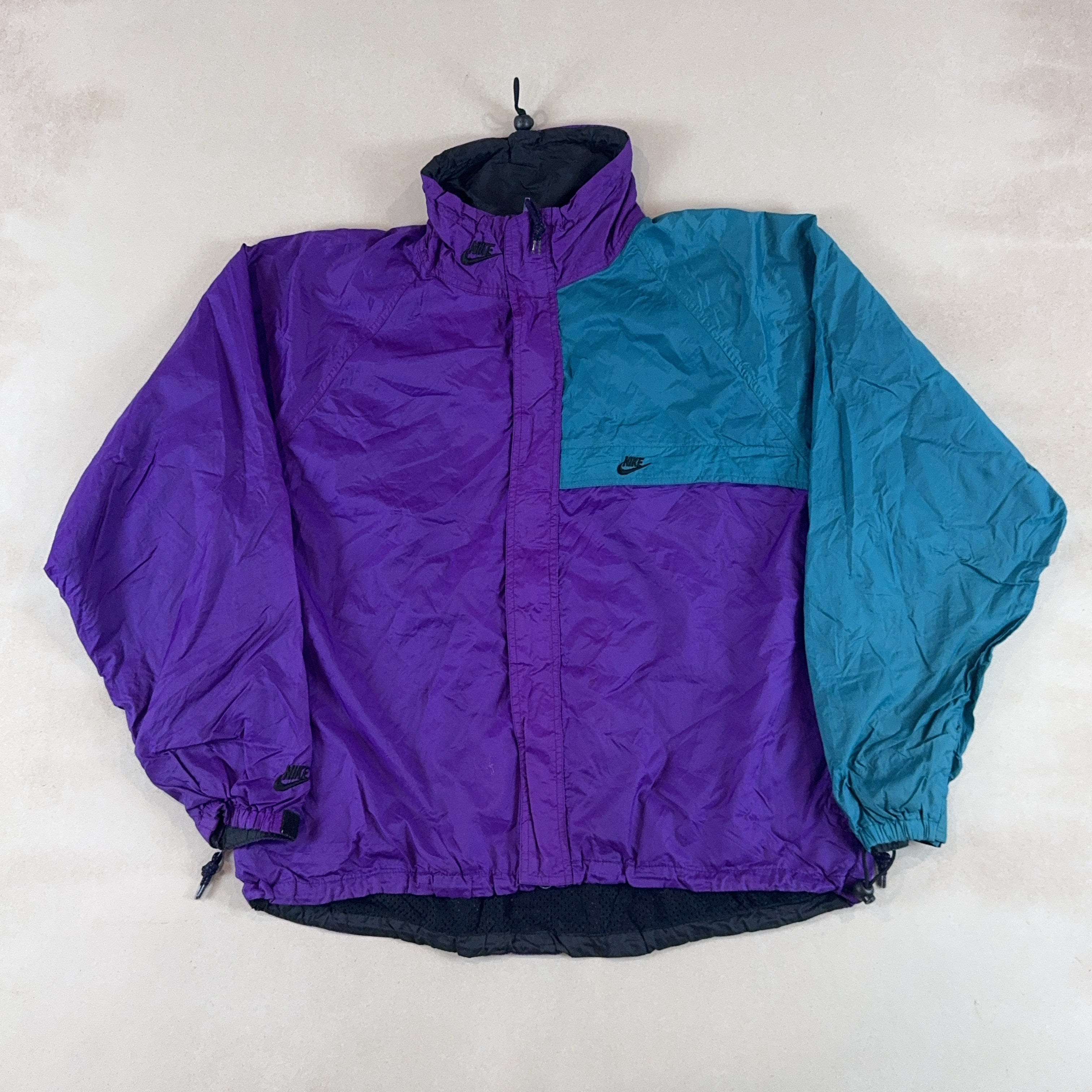 NIKE JACKET - LARGE