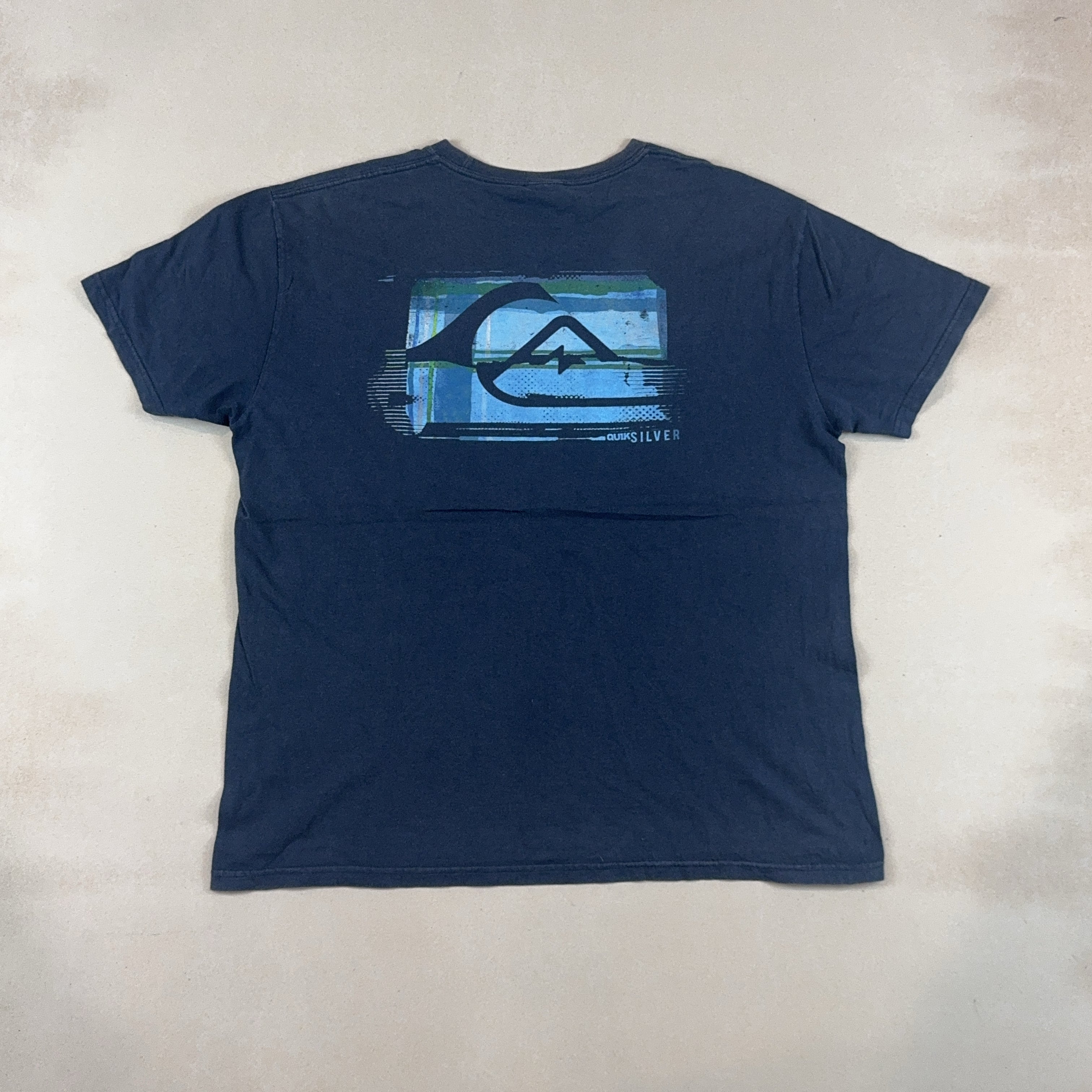QUIKSILVER TEE - LARGE