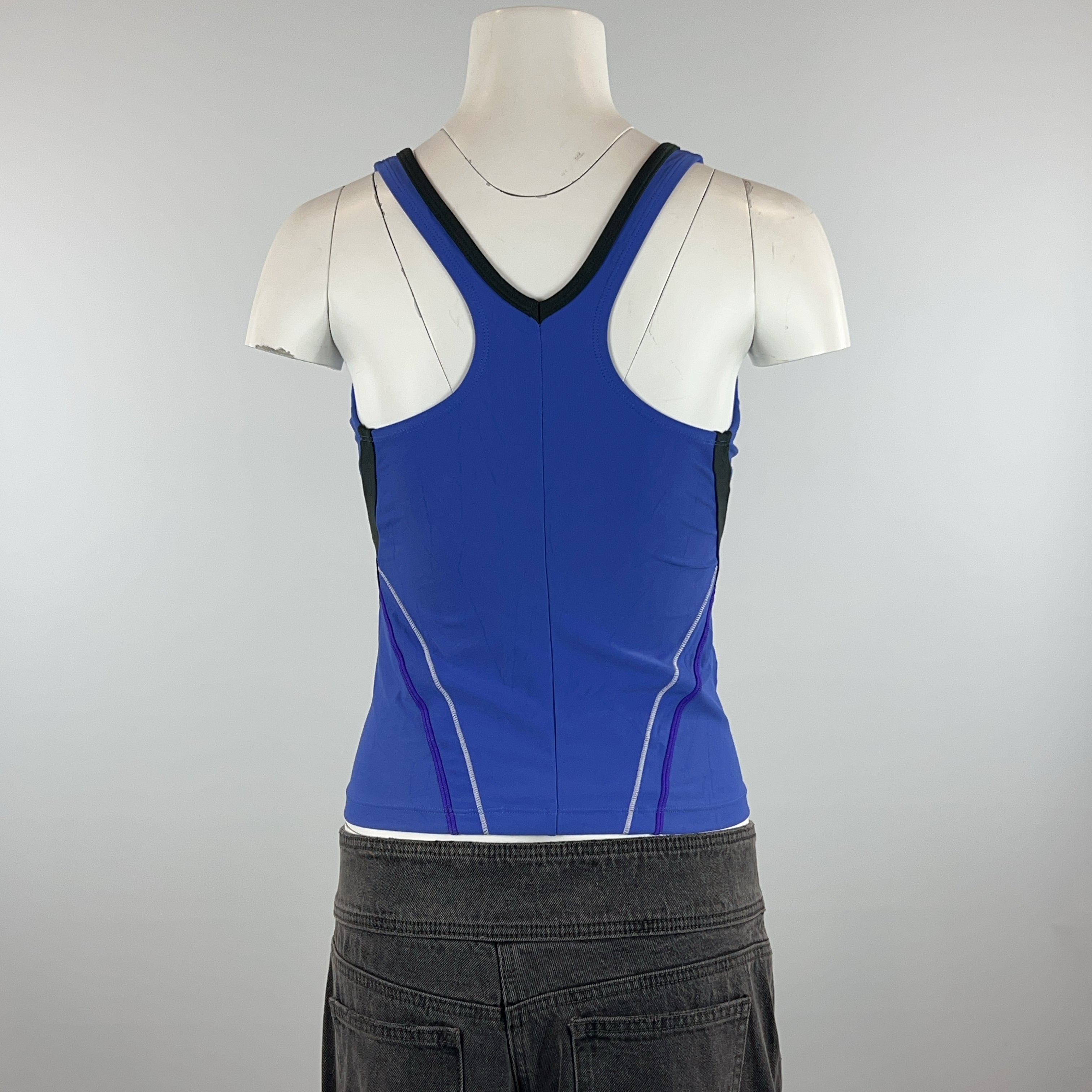 ARENA TOP - MEDIUM