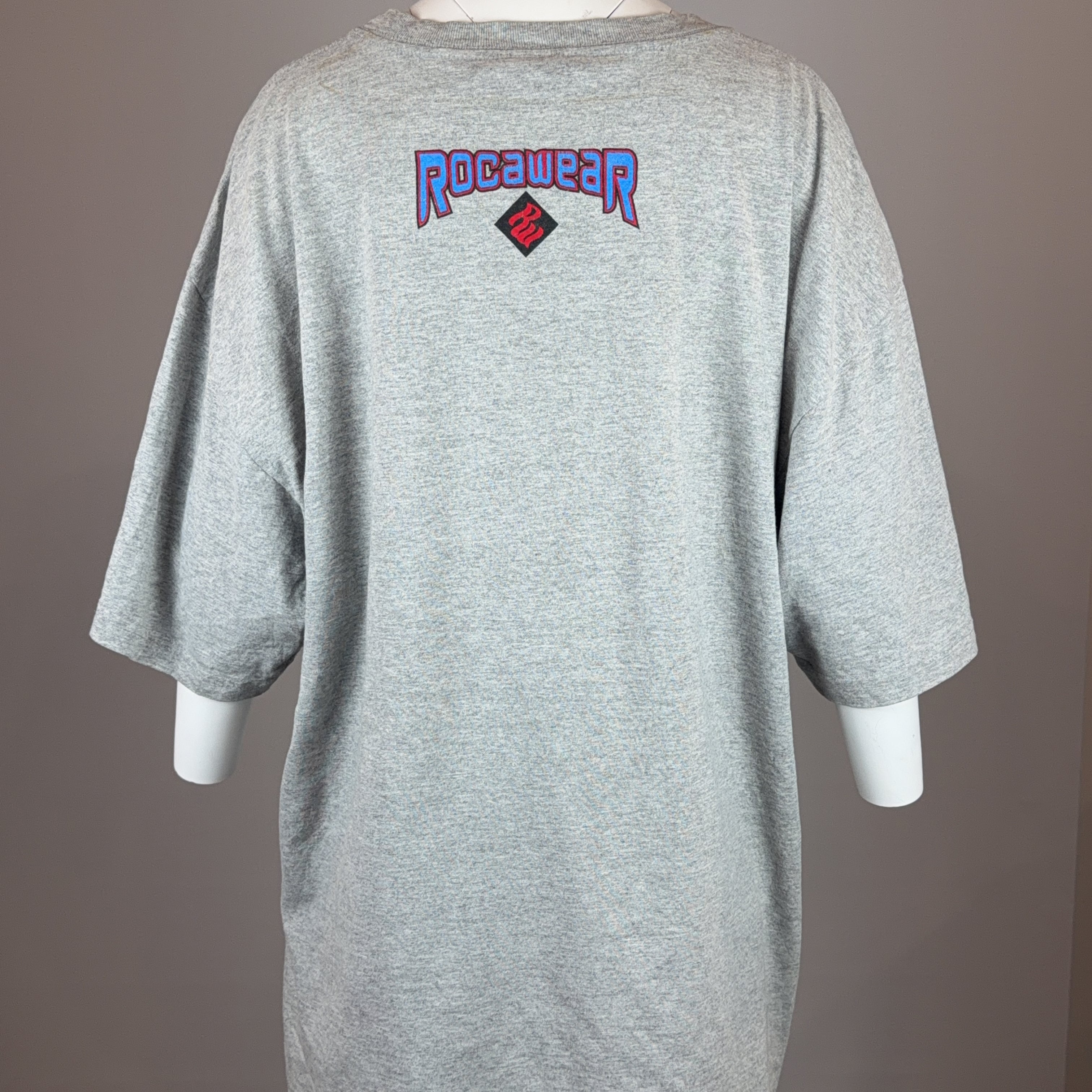 ROCAWEAR TOP - X LARGE