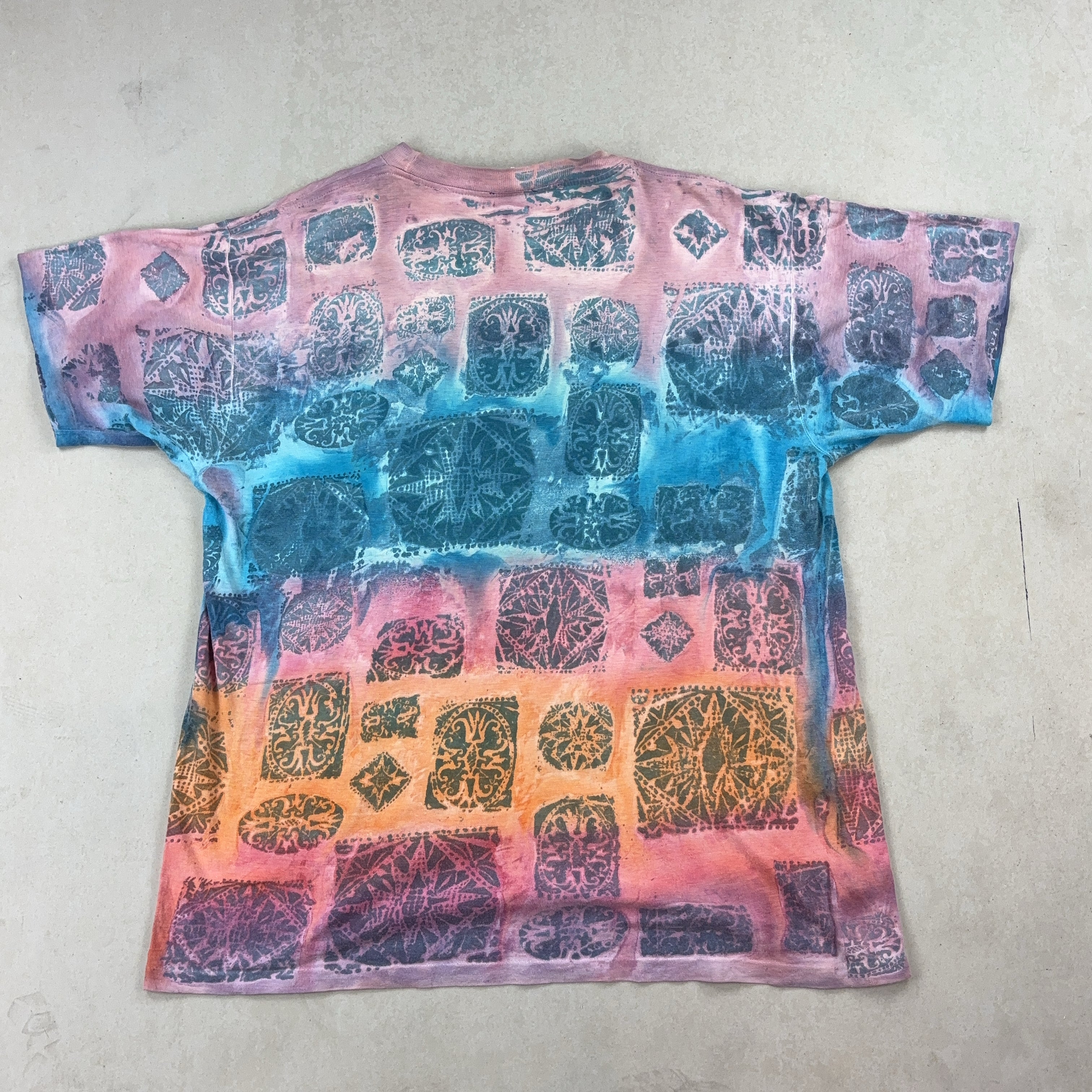 PRO SPIRIT MULTICOLOUR TEE - X LARGE