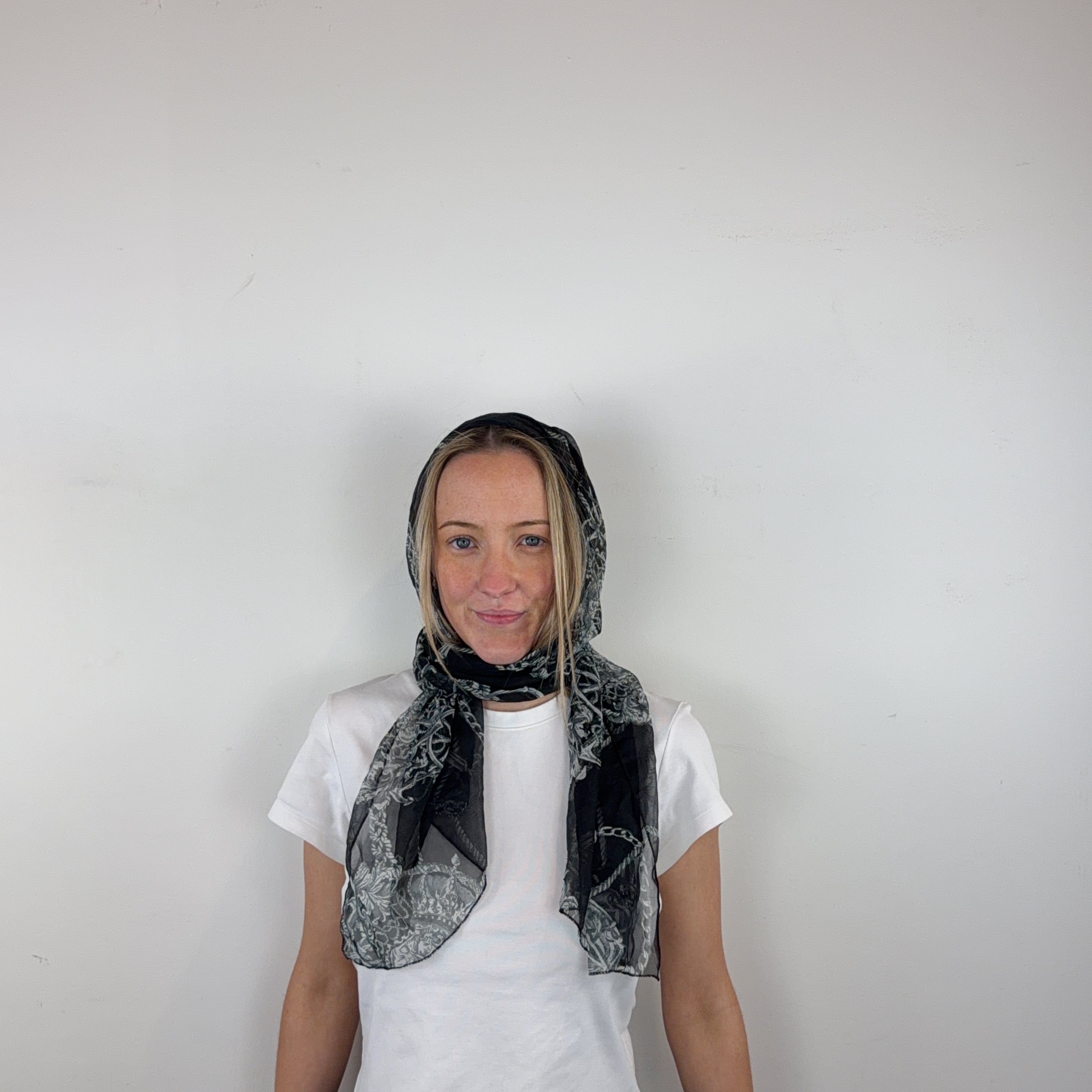 HEAD SCARF