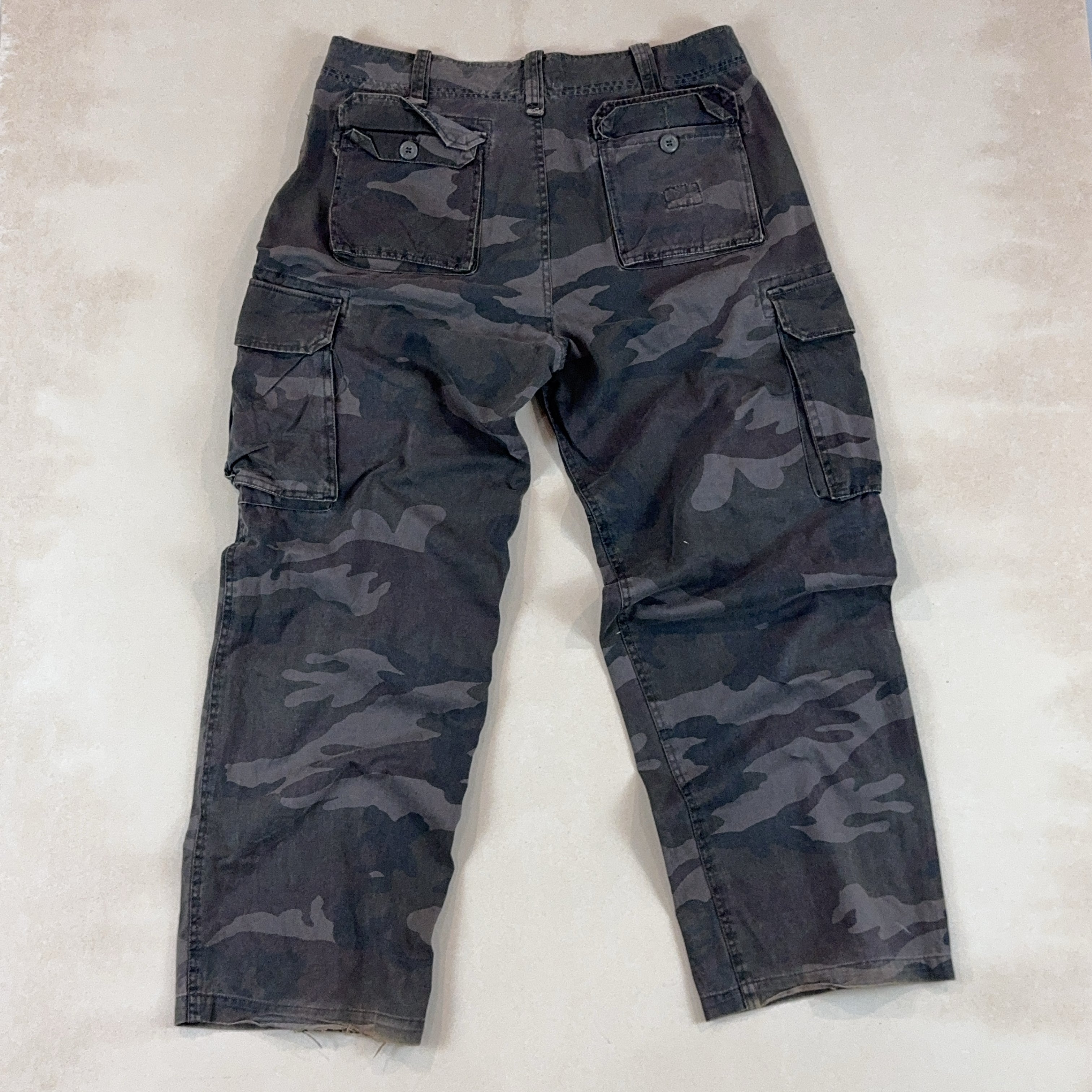 VINTAGE CAMO PANTS - X LARGE