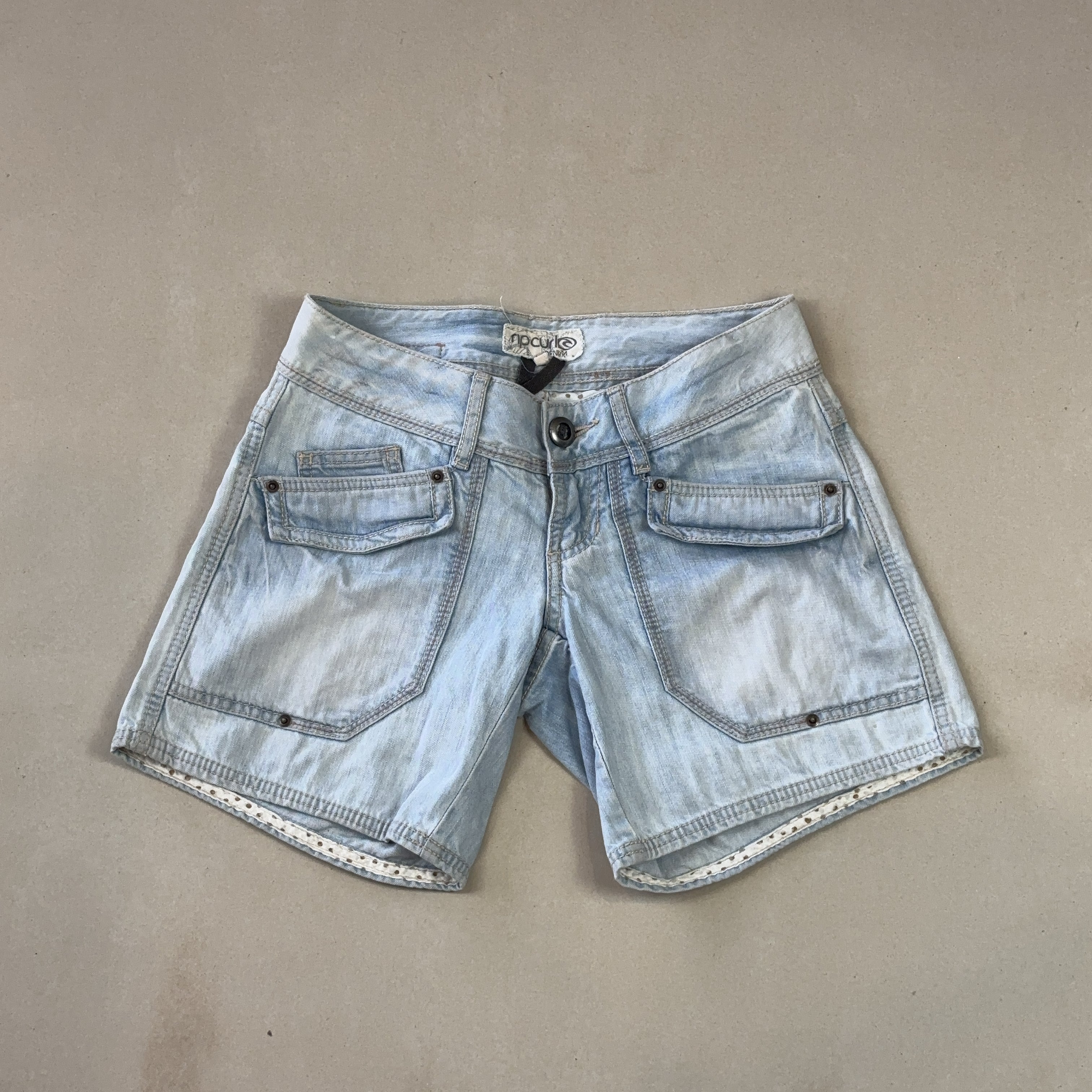 RIPCURL SHORTS - X SMALL