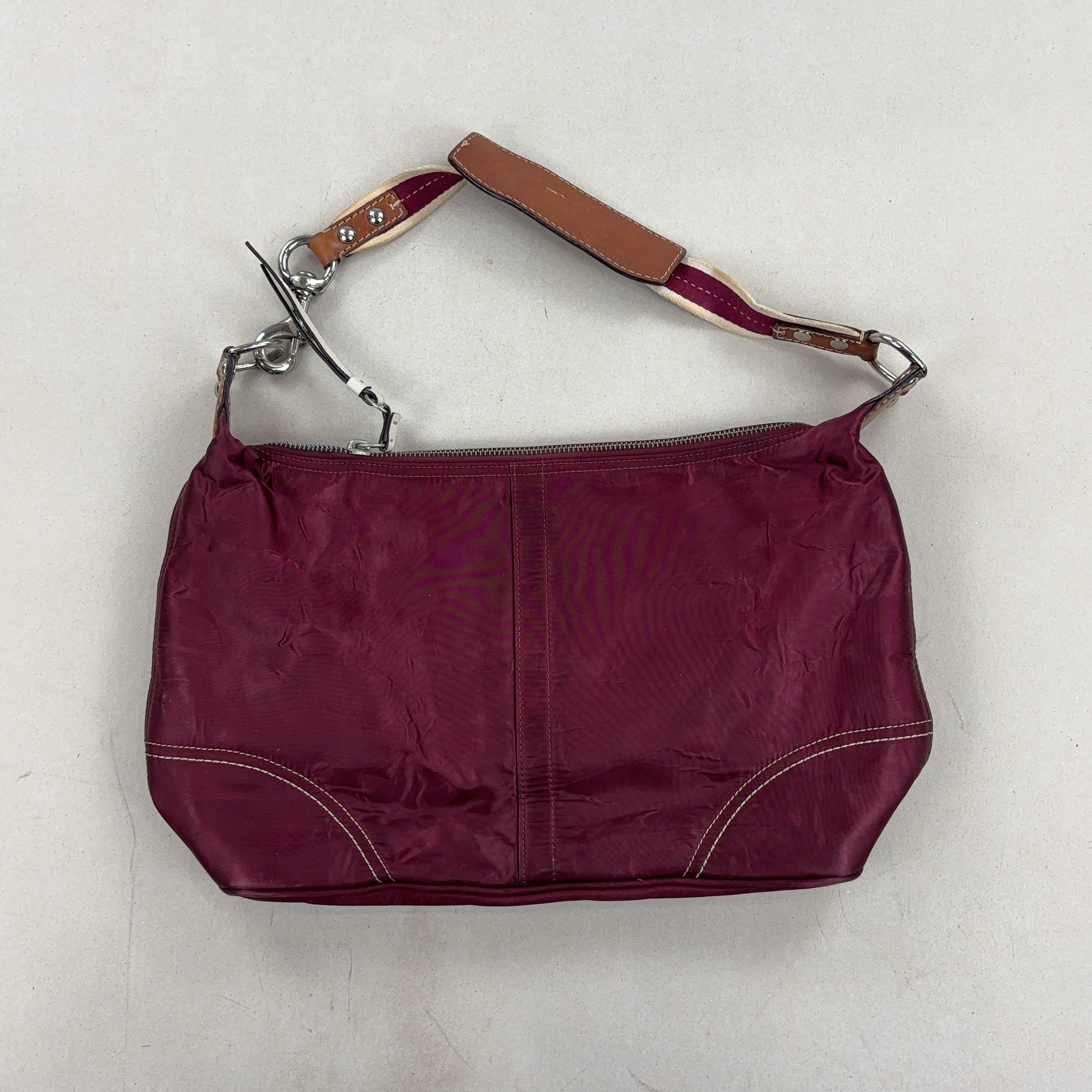 COACH HANDBAG - MEDIUM