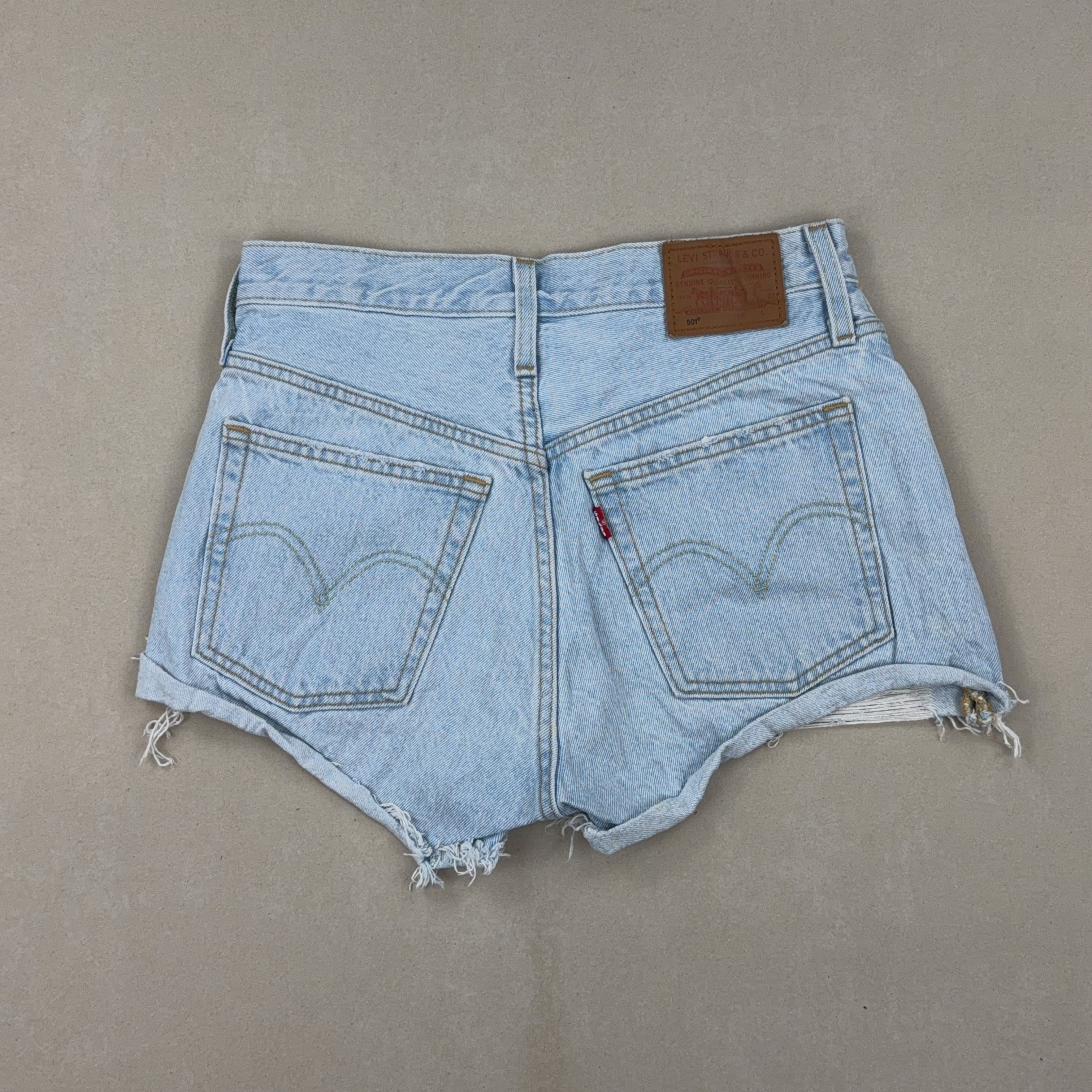 LEVI'S SHORTS - XX SMALL