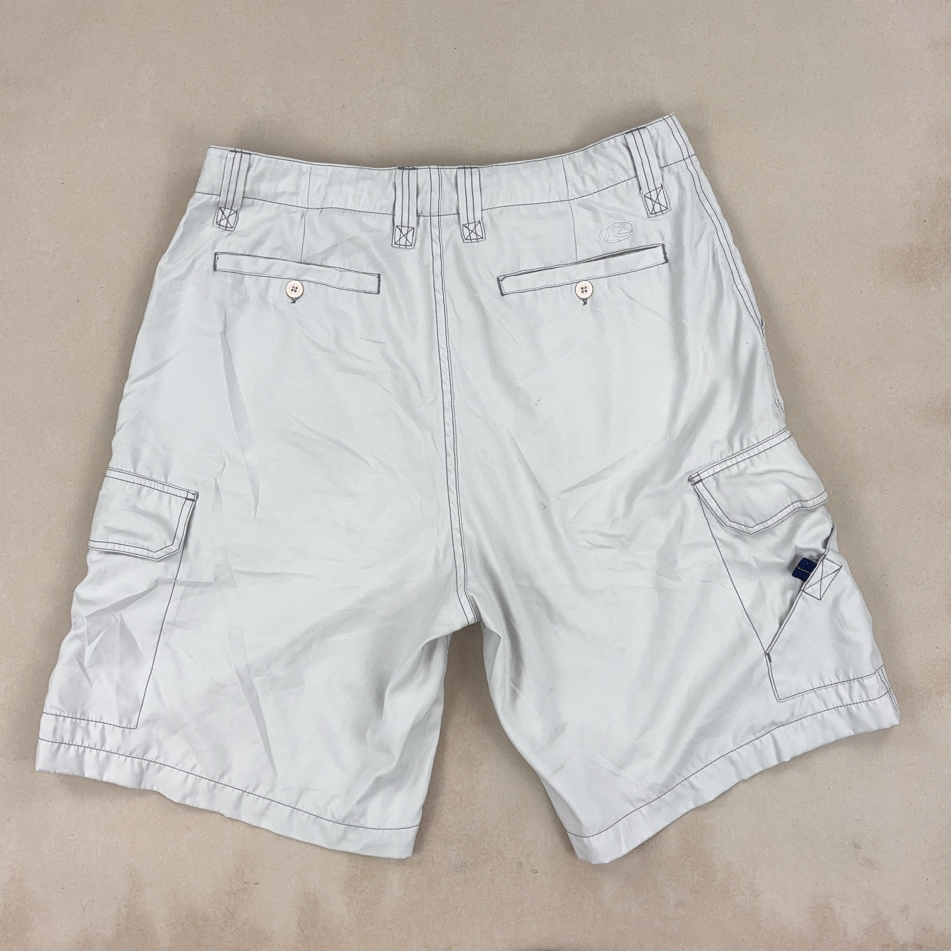 O'NEILL CARGO SHORTS - X LARGE