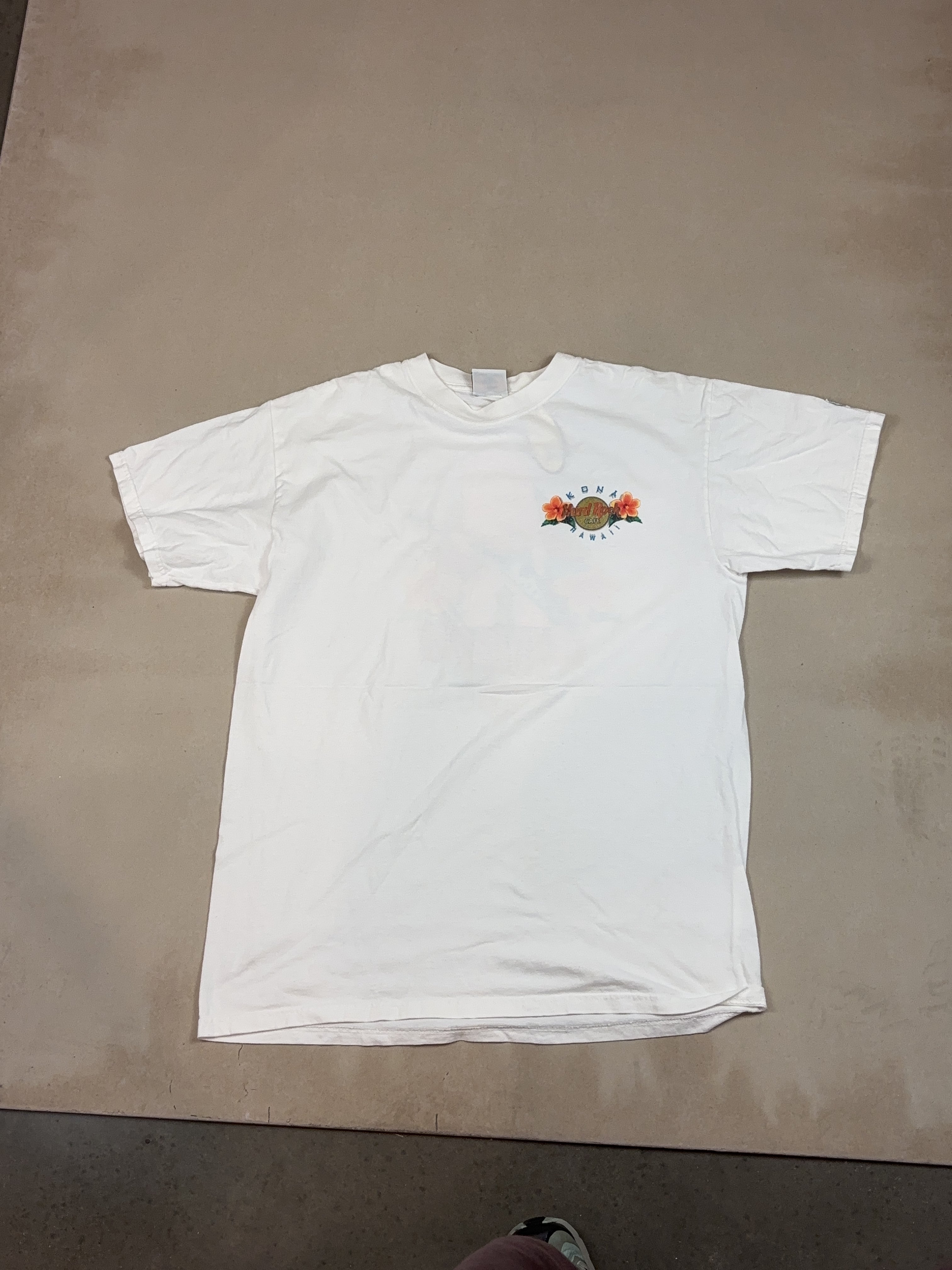 HARD ROCK CAFE TEE - LARGE