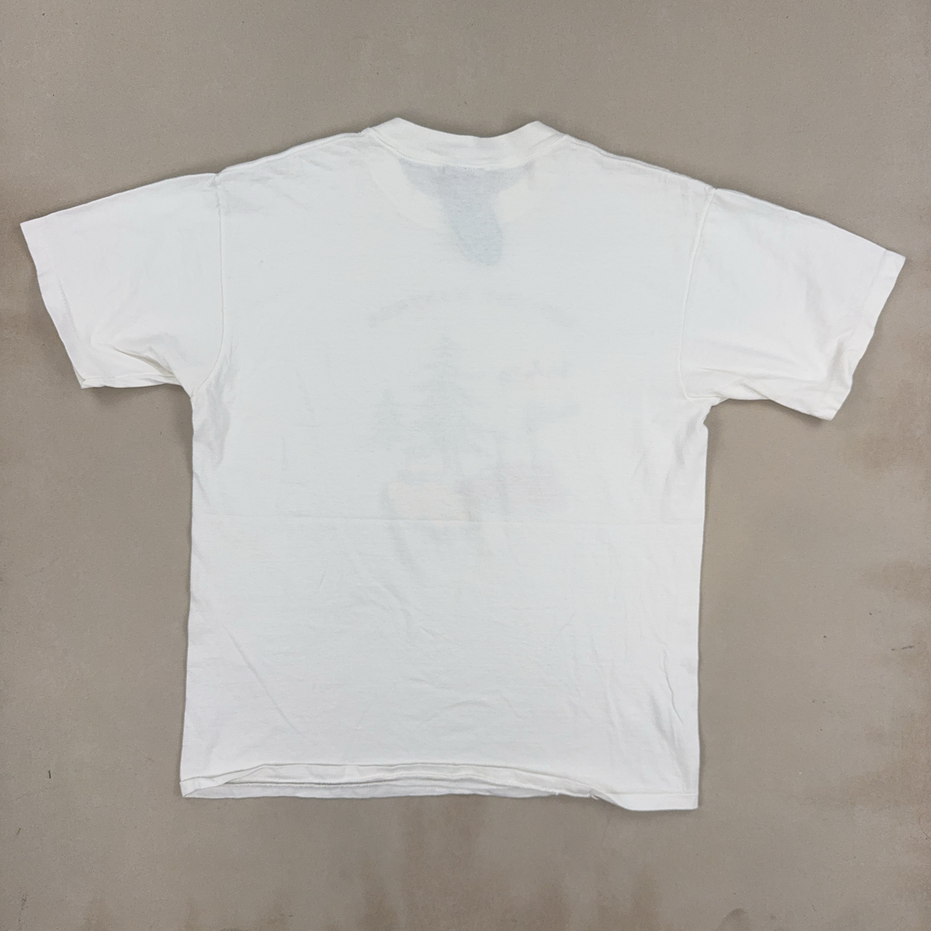 GRAPHIC TEE - LARGE