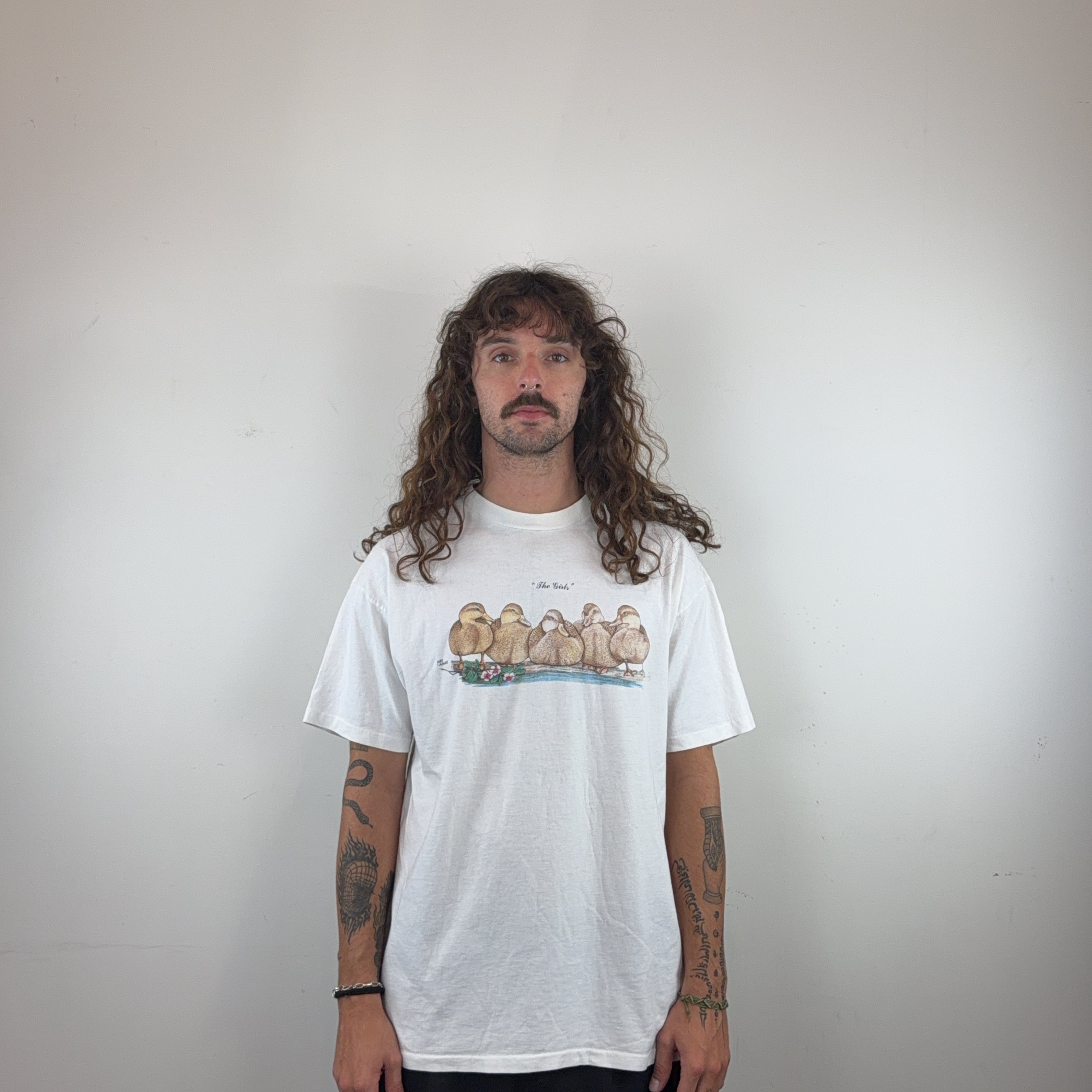 VINTAGE 'THE GIRLS' TEE - MEDIUM