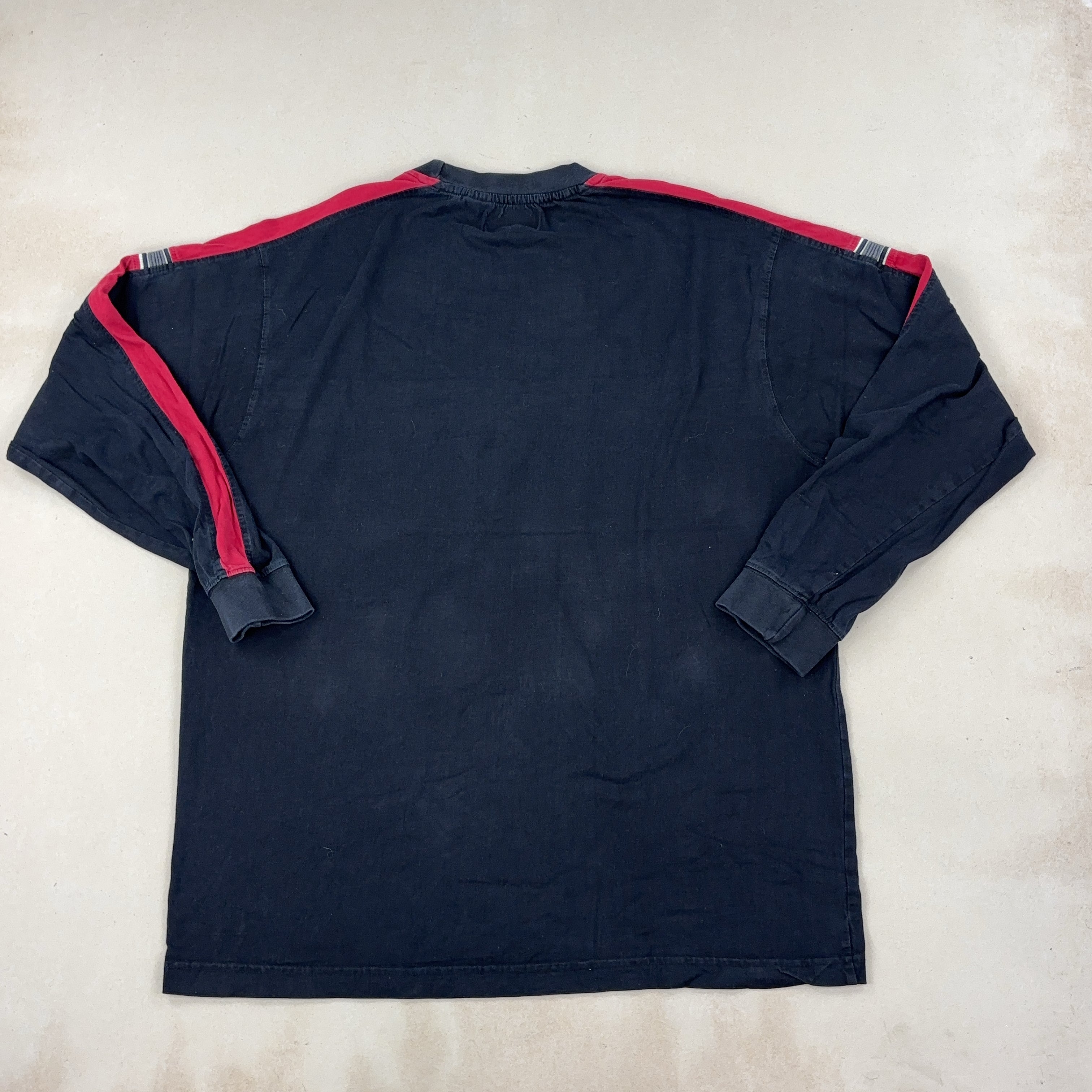 PRIVATE ZERO TEE - LARGE