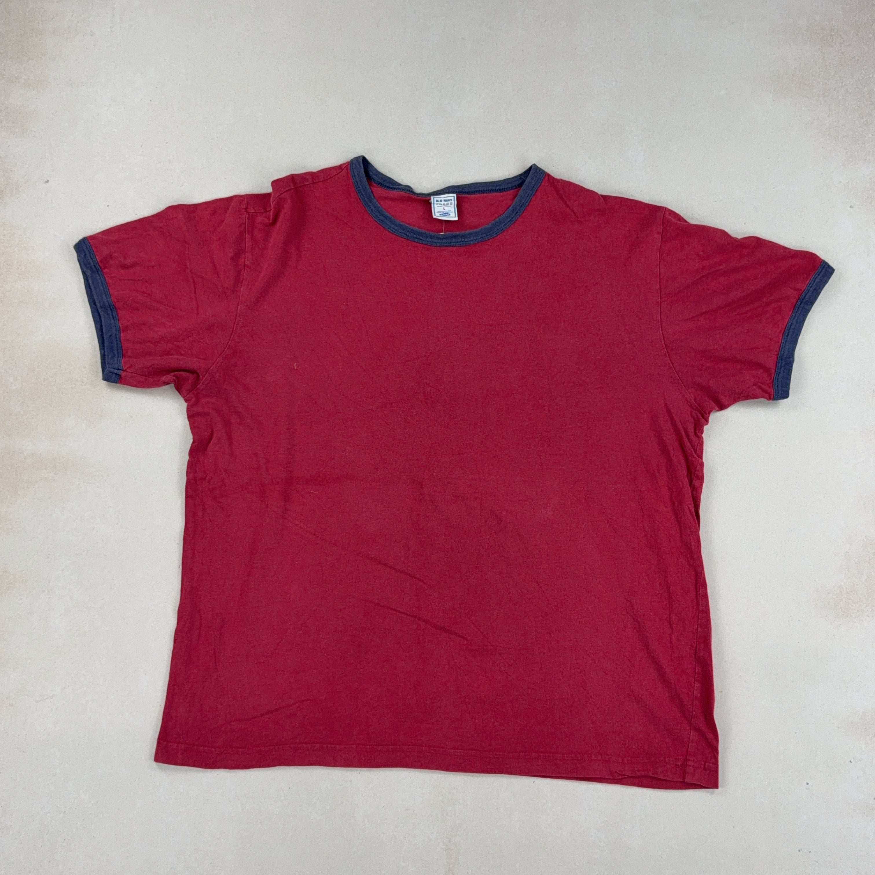 RED OLD NAVY TEE - LARGE