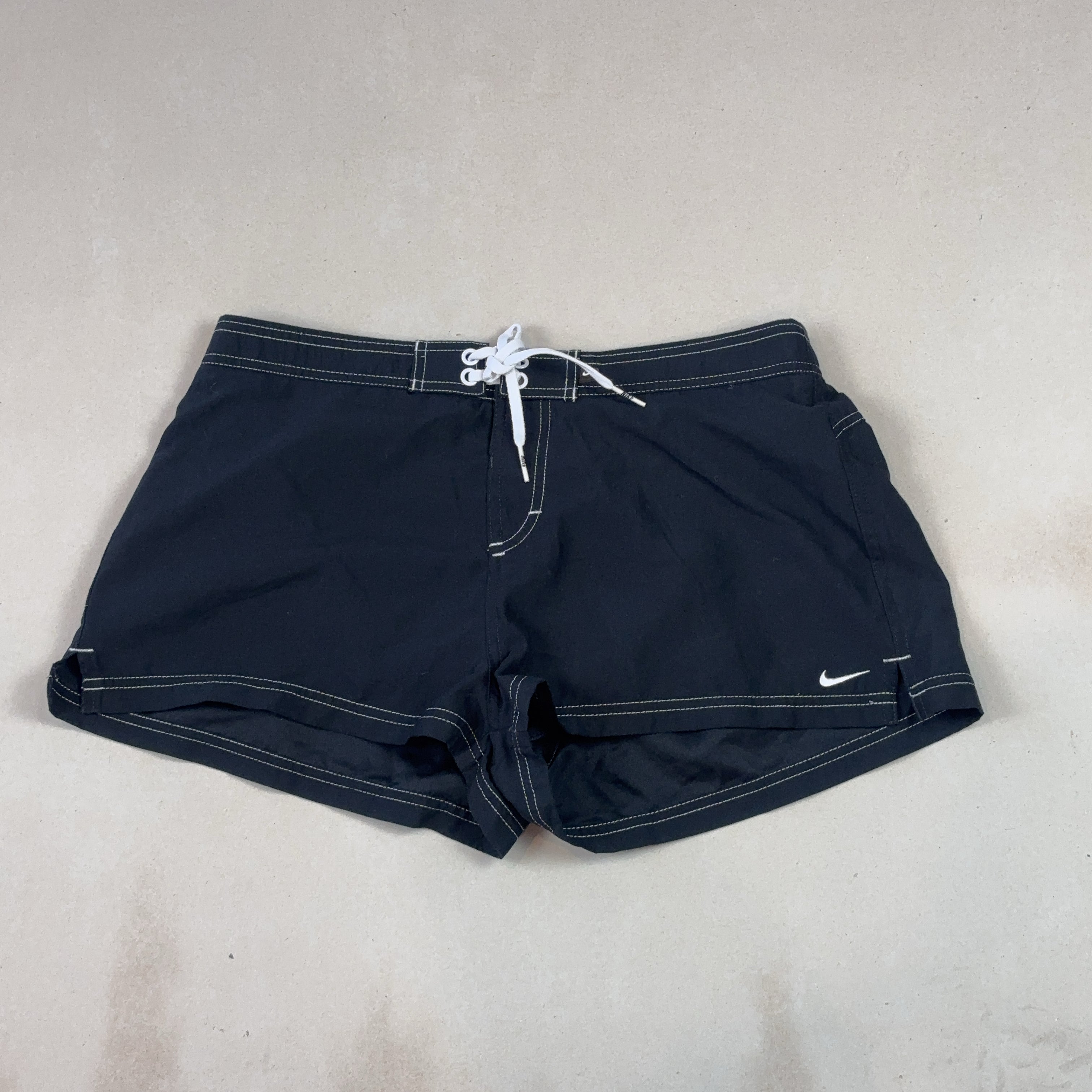 NIKE BOARDIES - LARGE