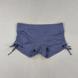 VINTAGE SHORTS - MEDIUM