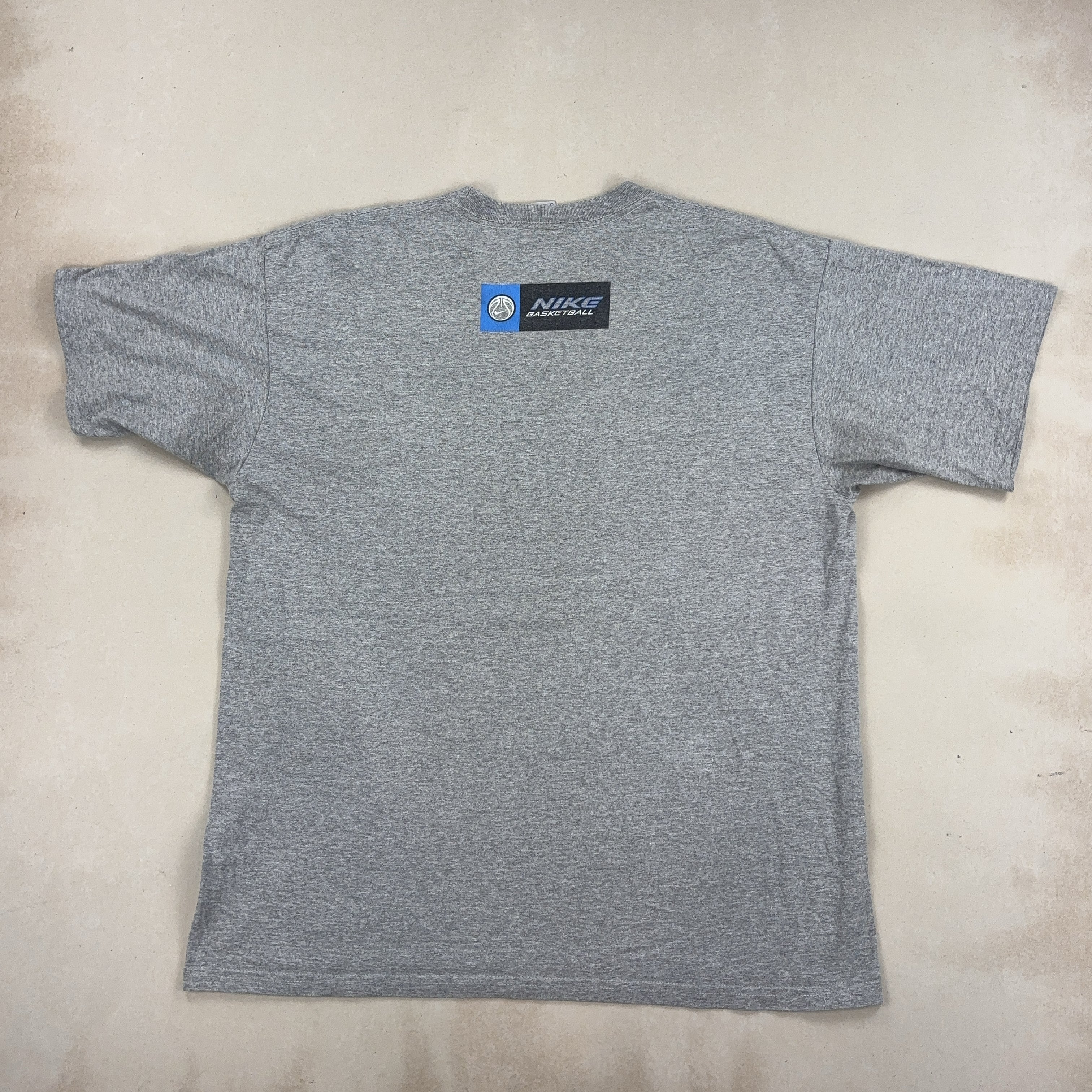 NIKE TEE - LARGE