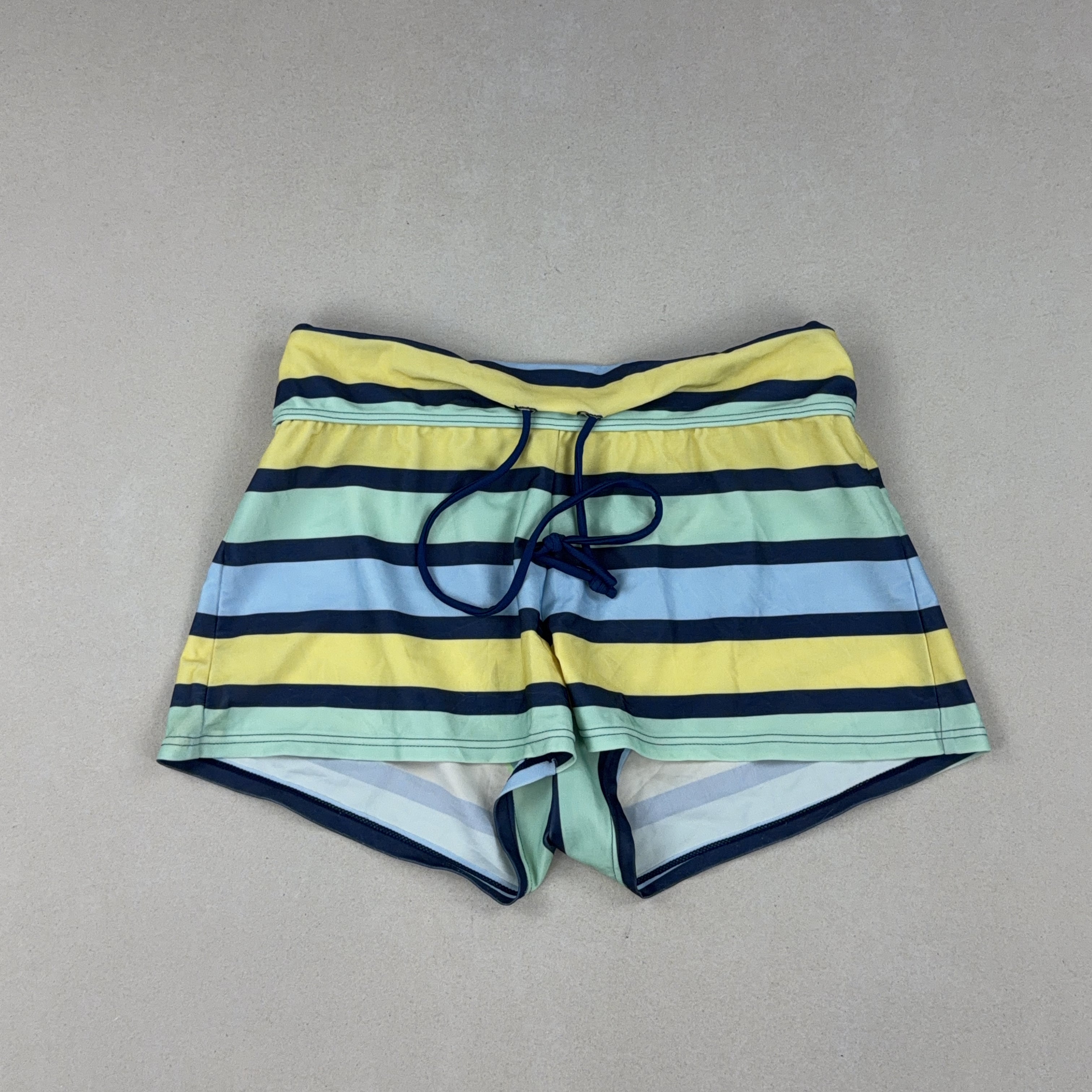 VINTAGE SHORTS - SMALL