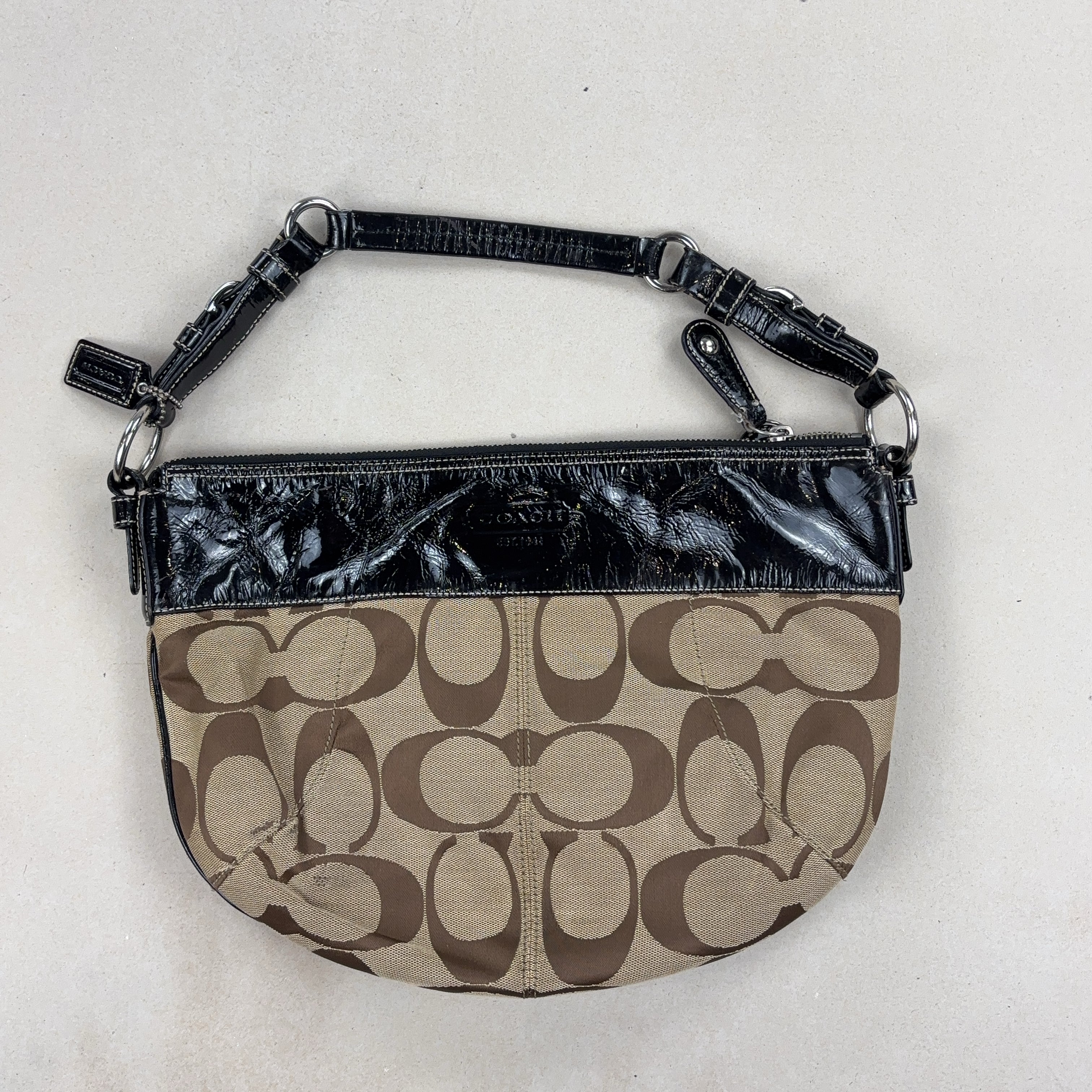COACH HANDBAG - MEDIUM