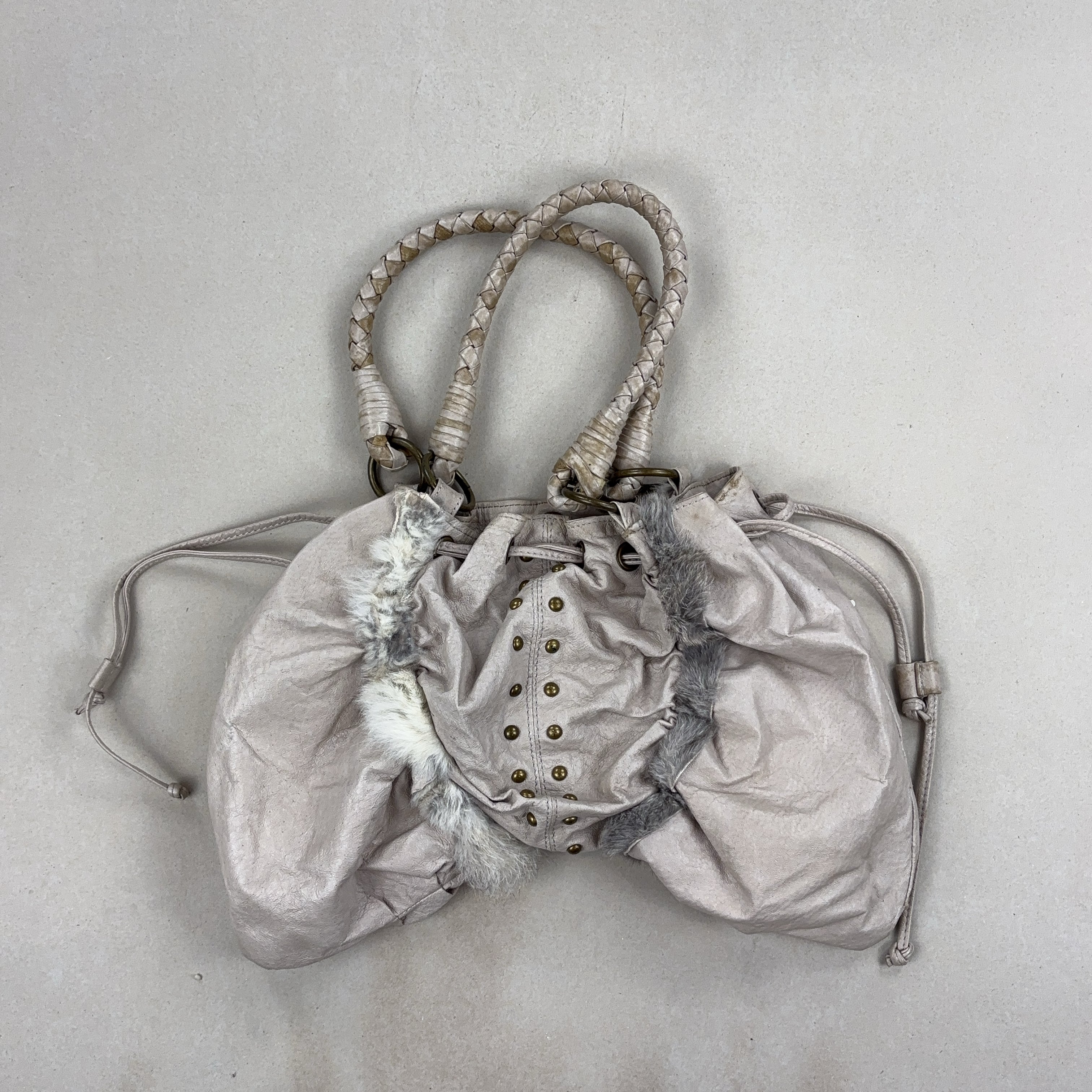 VINTAGE HANDBAG - SMALL