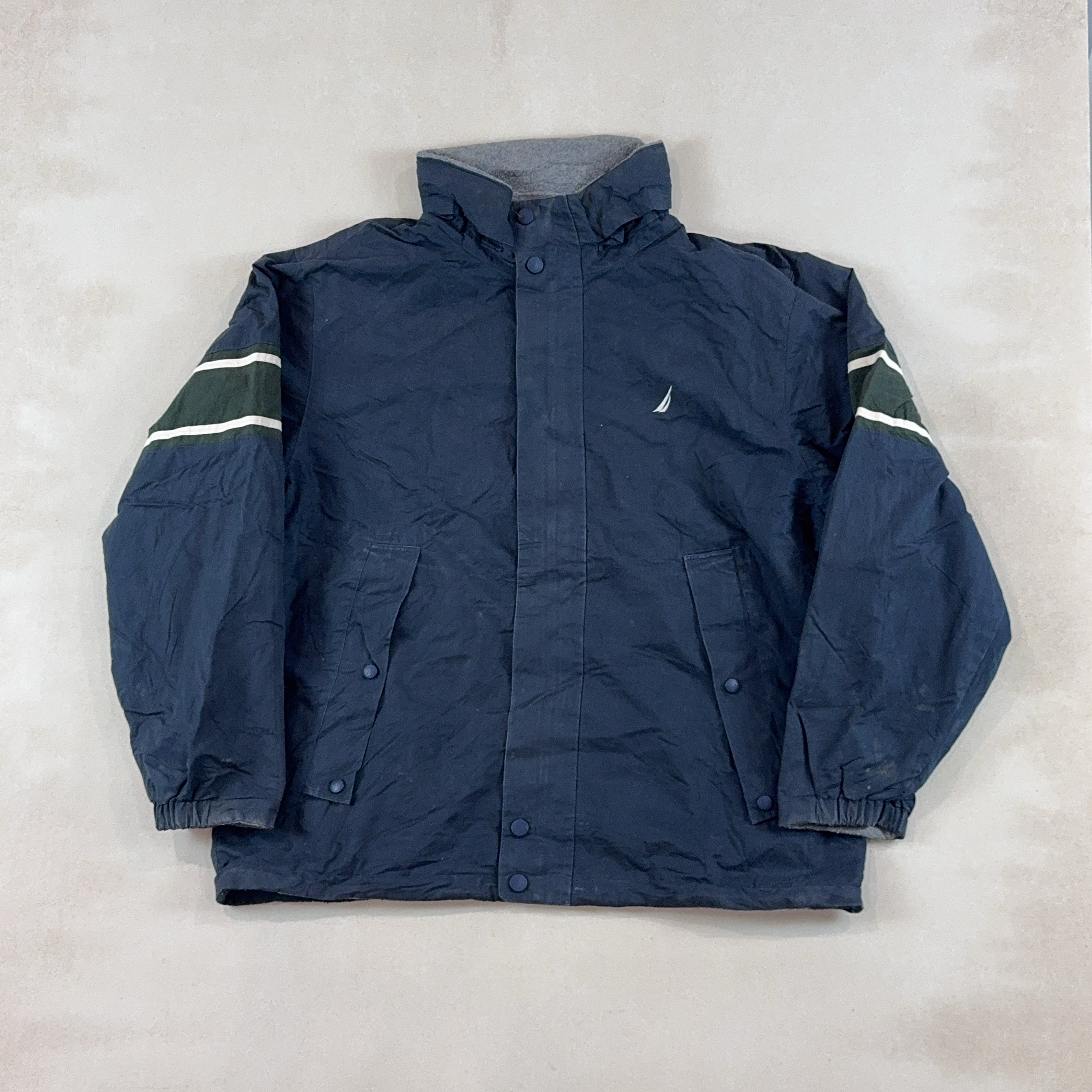 NAUTICA REVERSABLE JACKET - X LARGE