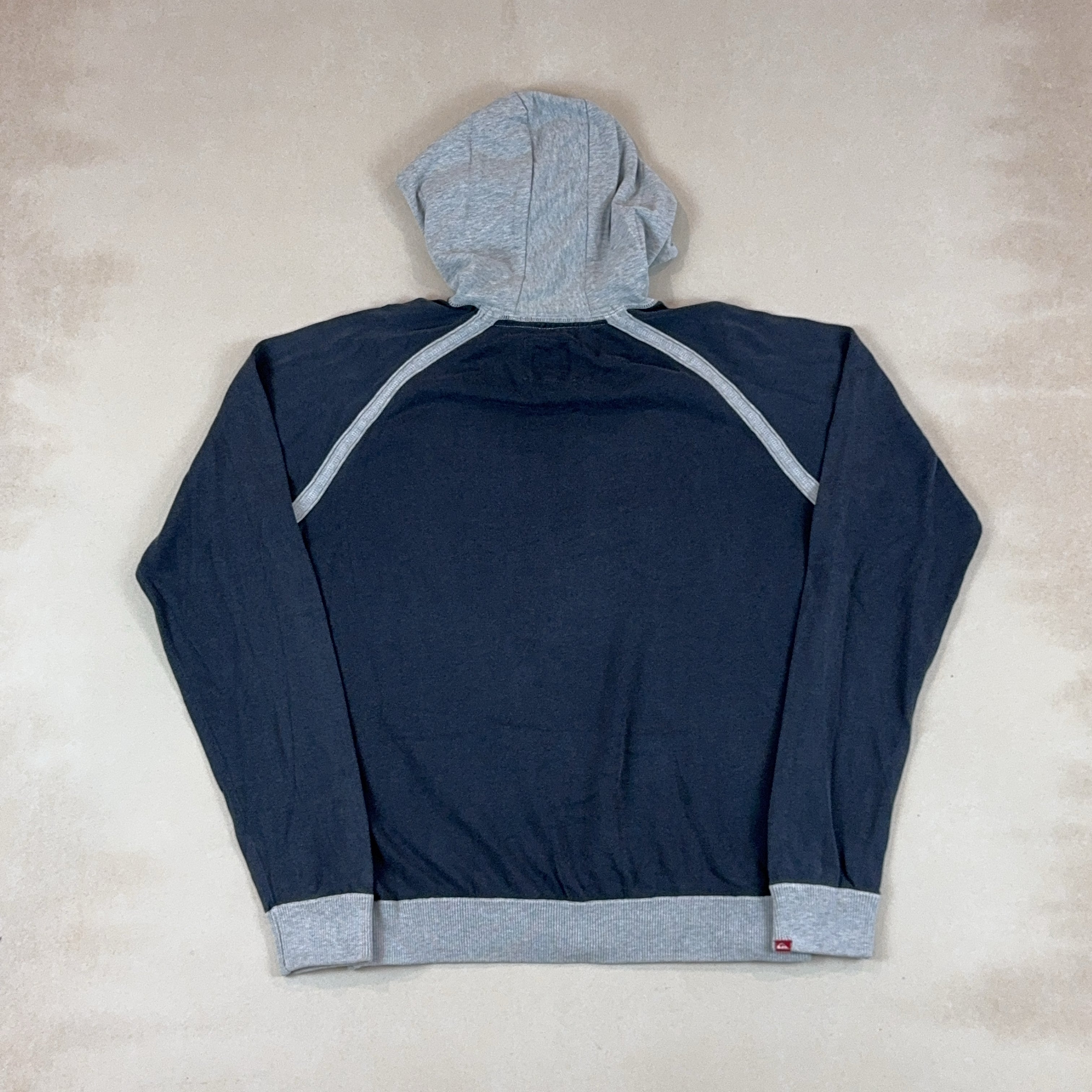 QUIKSILVER HOODIE - SMALL