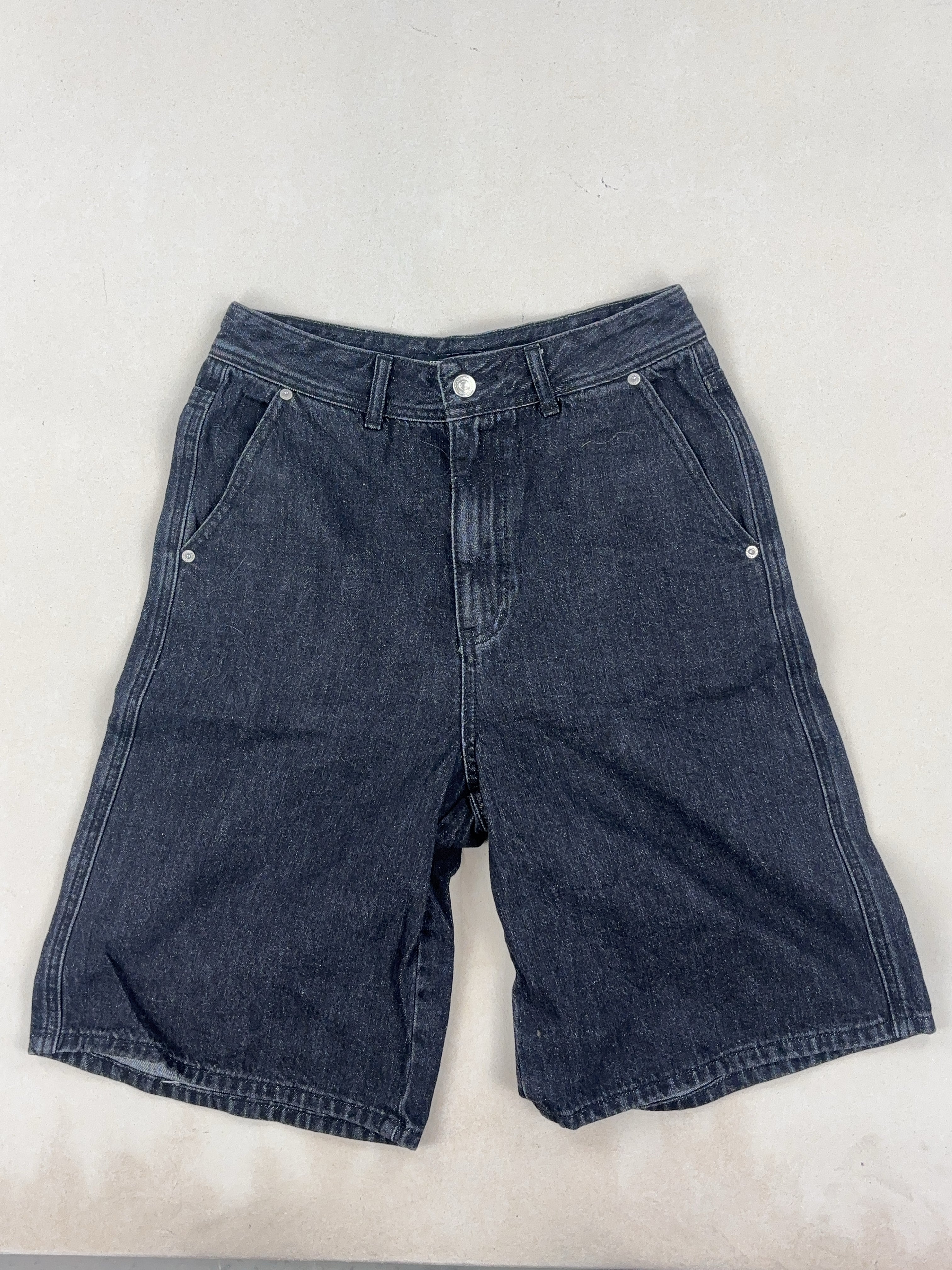 VINTAGE BLACK DENIM JORTS - MEDIUM
