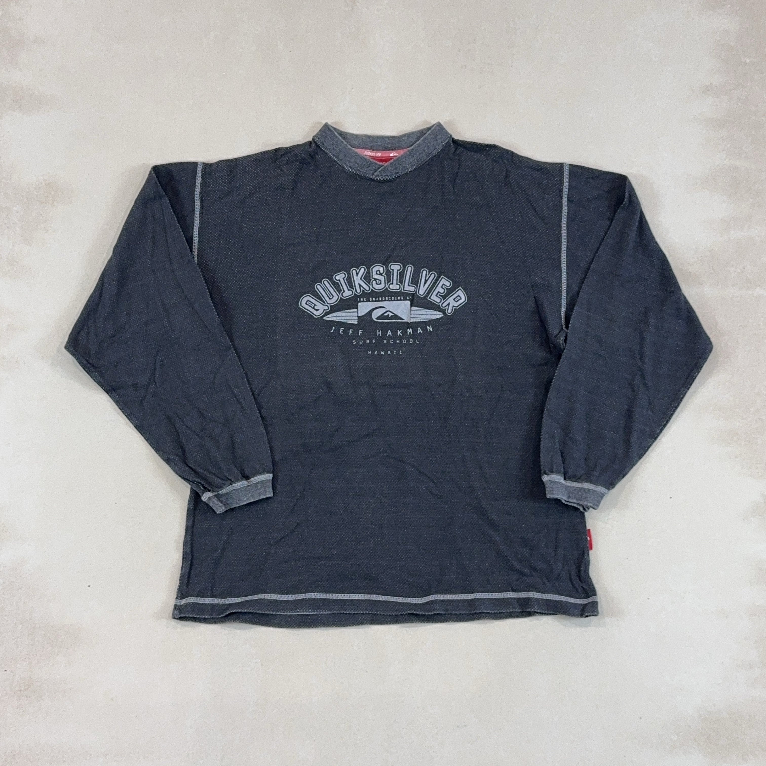 QUIKSILVER LONG SLEEVE - LARGE