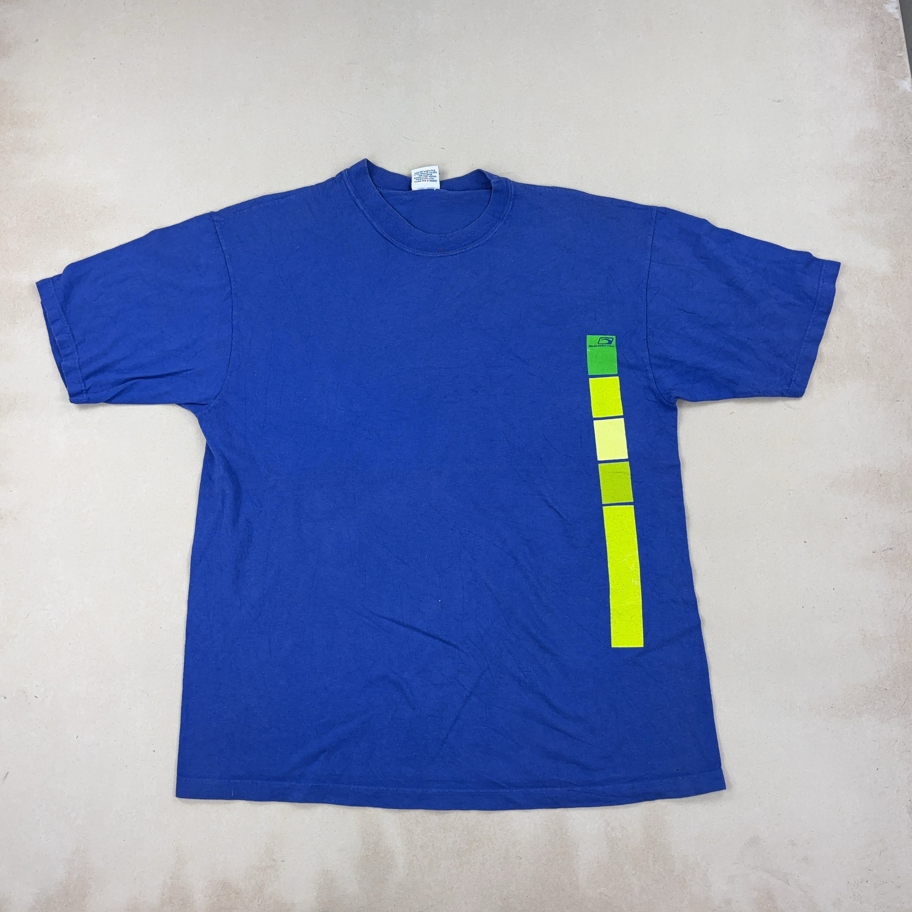 OLD NAVY TEE - MEDIUM