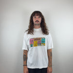 GRAPHIC WHITE TEE - MEDIUM