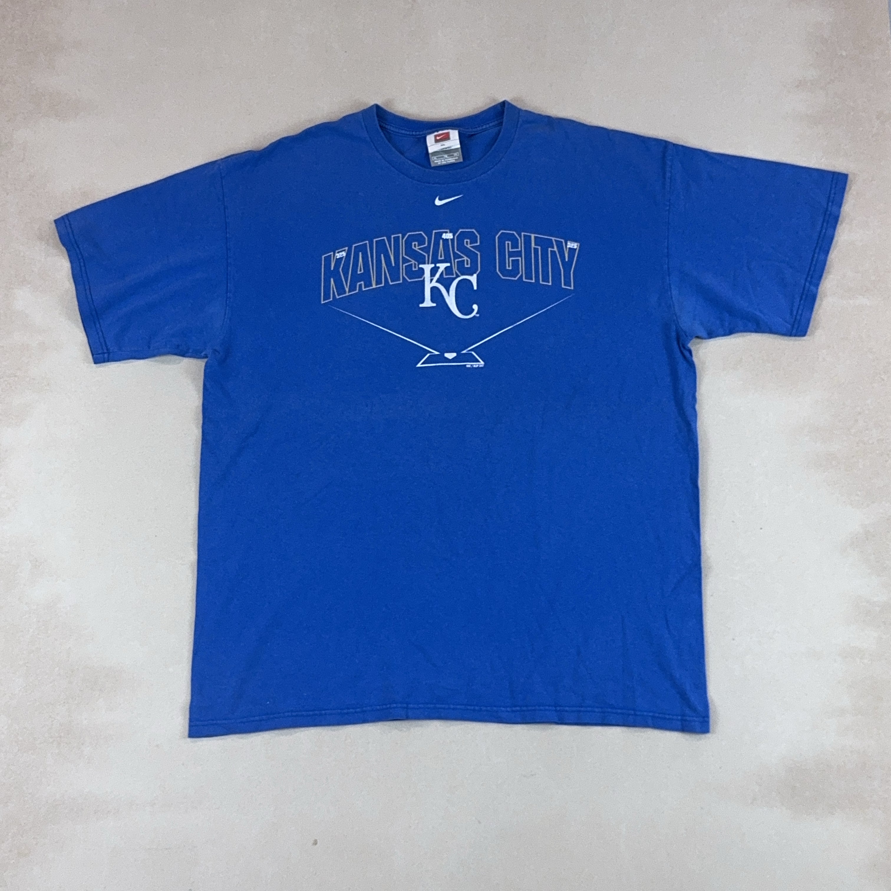NIKE TEE - X LARGE