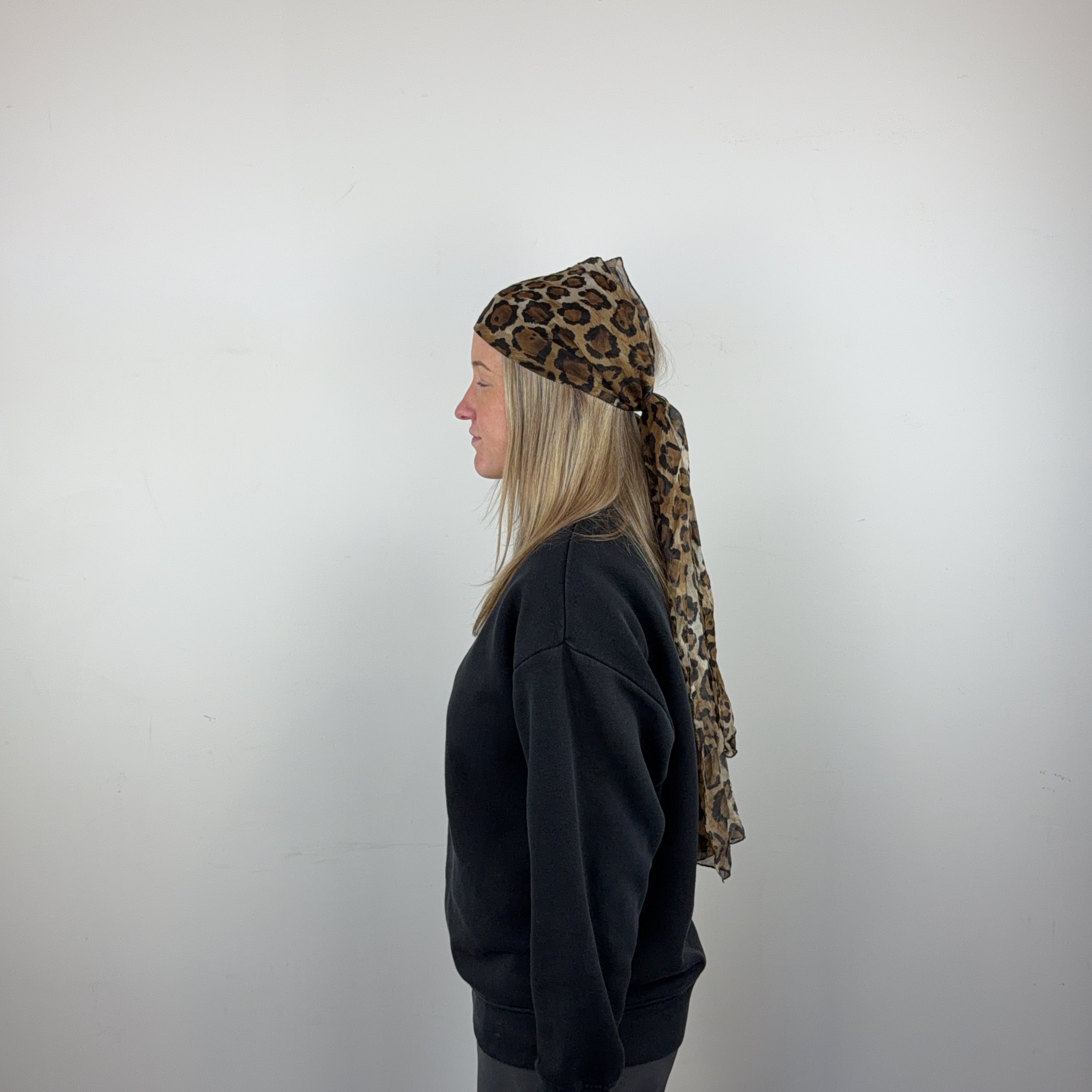 HEAD SCARF